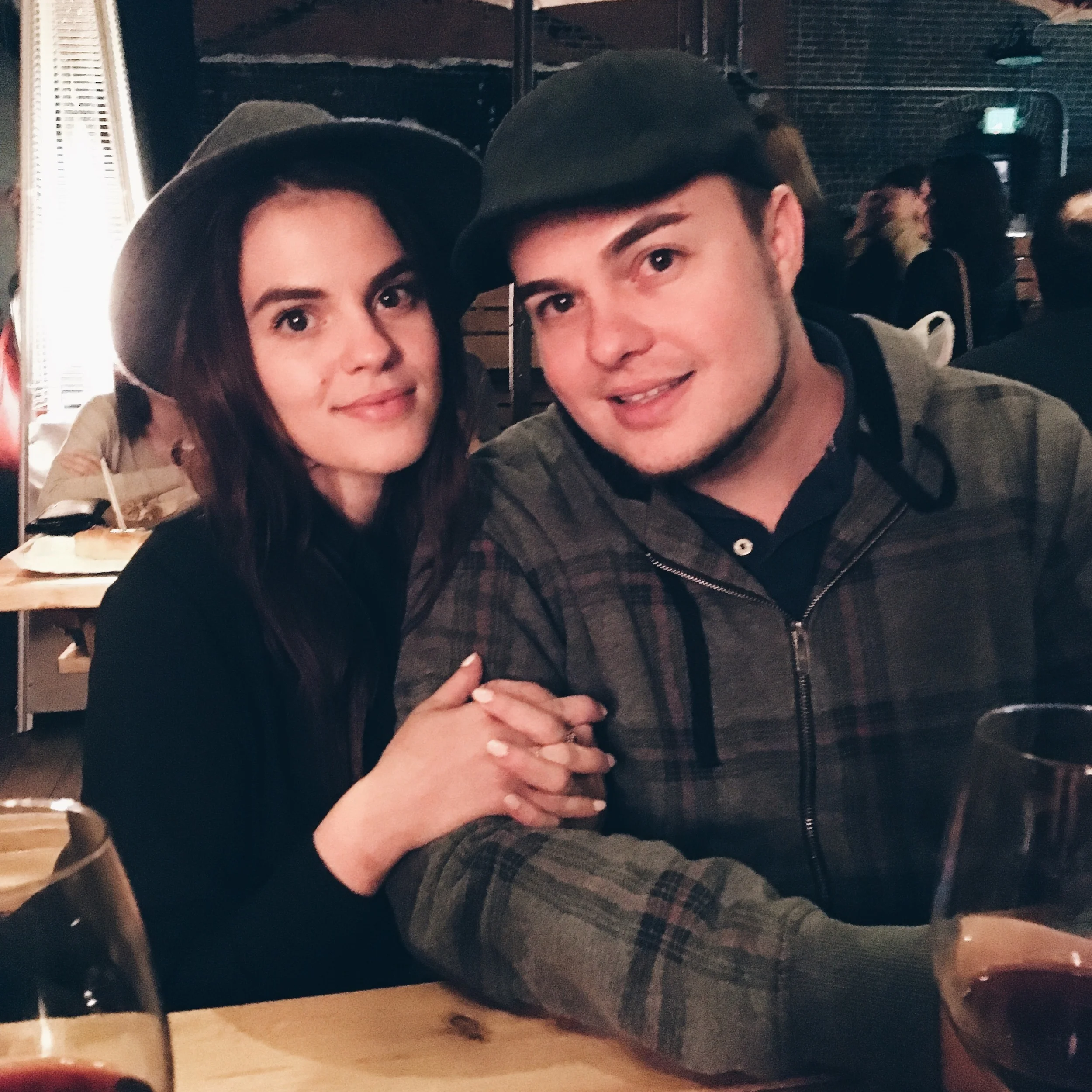 On Saturday, my brother and I went down to the Highland Park art walk to have some vino and check out some local art. 