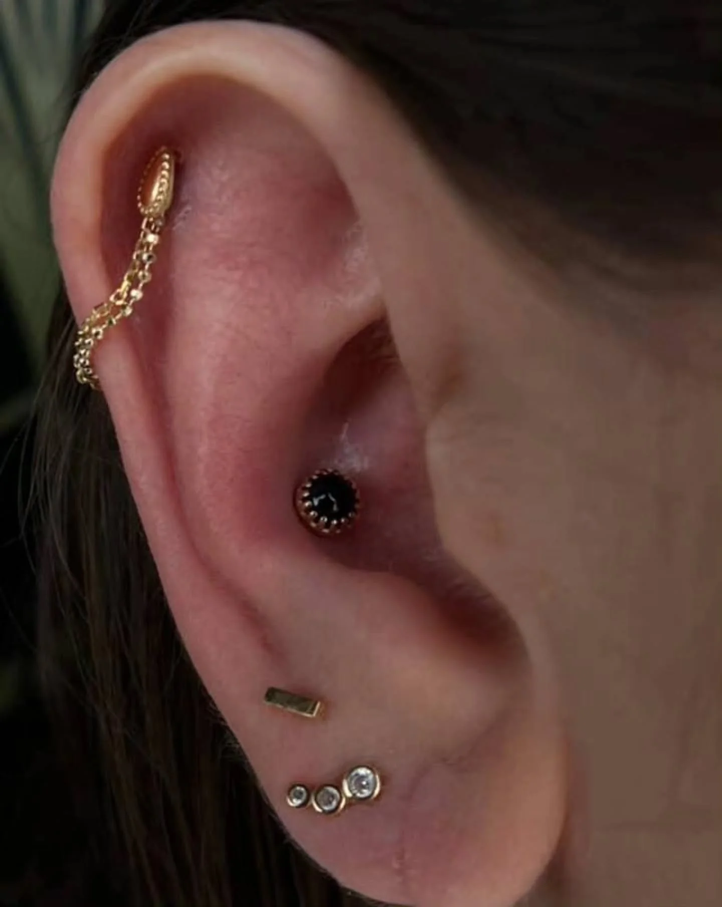 @daniellathepiercer has been having so much fun with y'all! Check out this conch piercing she did last week. ✨
𝓓𝓪𝓷𝓲'𝓼 𝓐𝓿𝓪𝓲𝓵𝓪𝓫𝓲𝓵𝓲𝓽𝔂:
Wednesday: 12:00-6:30
Friday: 12:00-6:30
Saturday: 12:00-6:30
She's live on our booking site, s