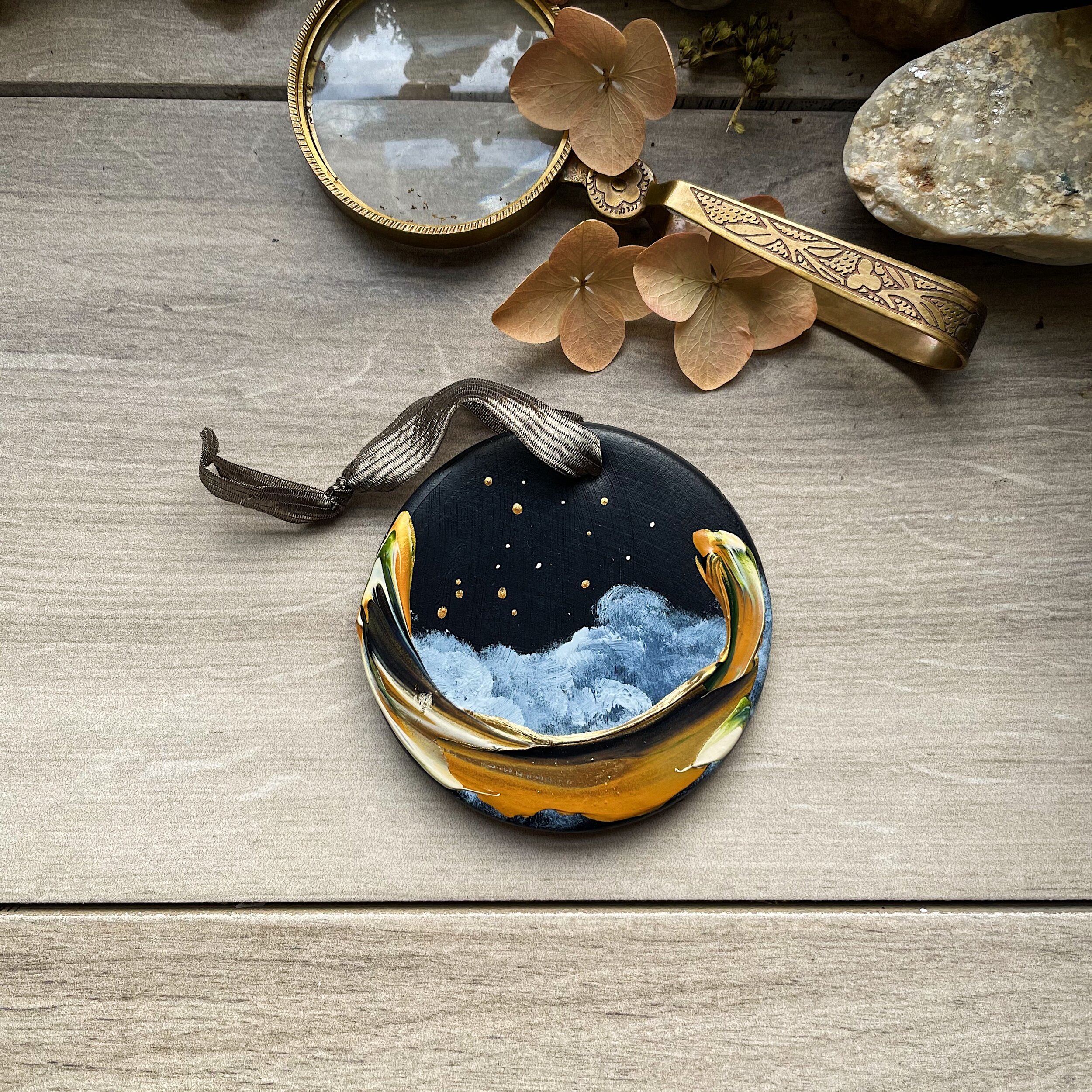 2. Night Sky Daydream