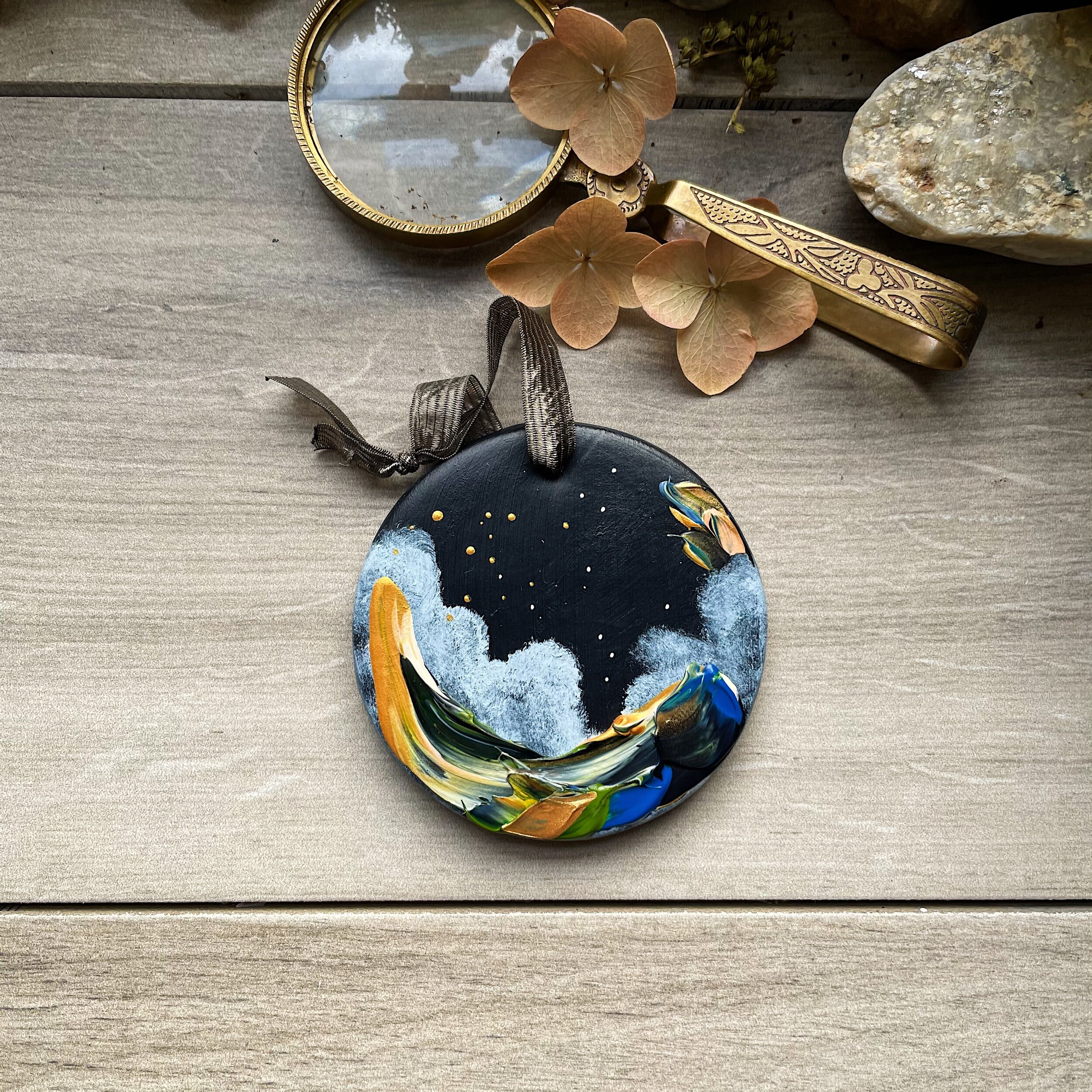 25. Night Sky Daydream