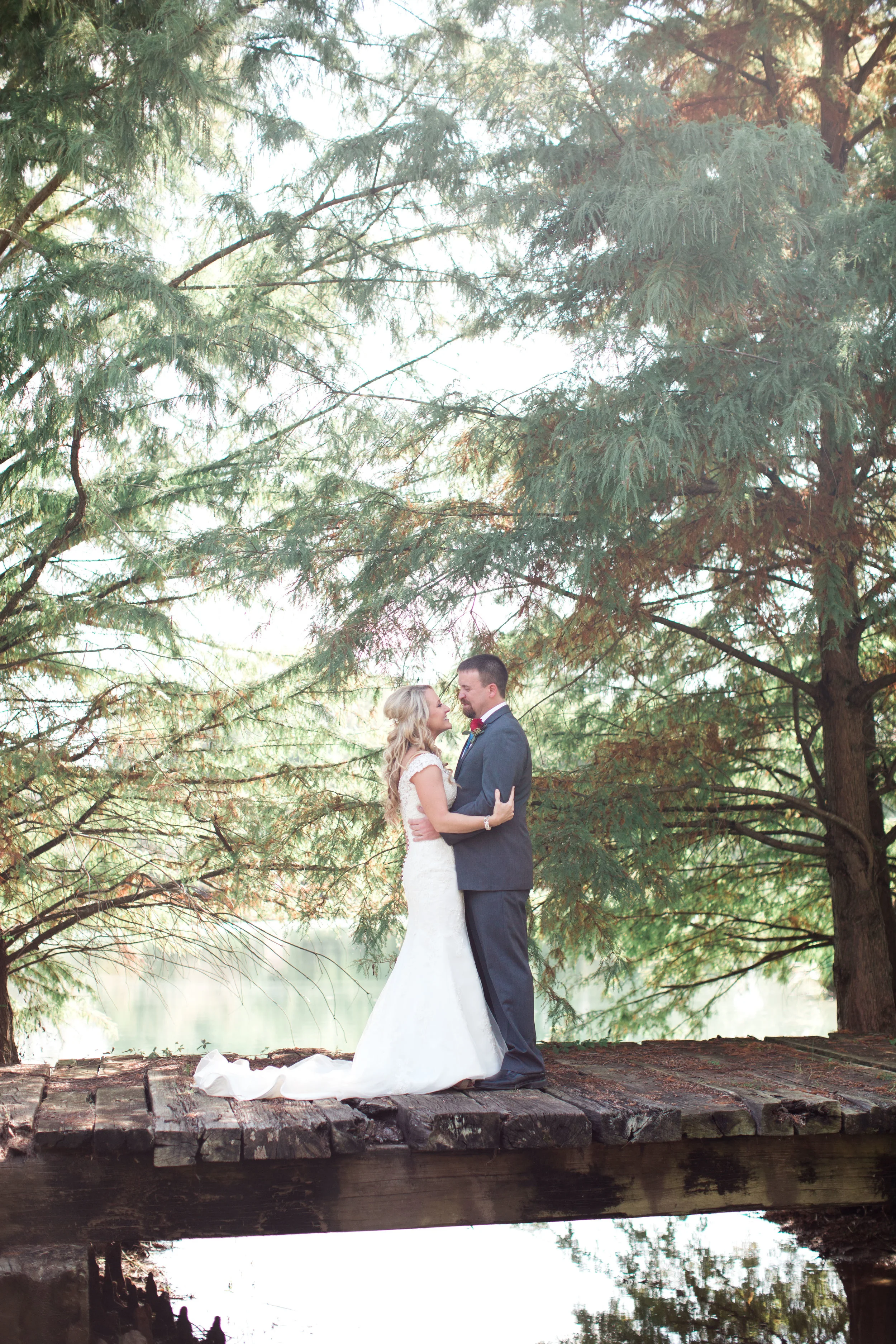 3.Carol+DanielFIRSTLOOK+COUPLEPORTRAITS-20 copy.jpg