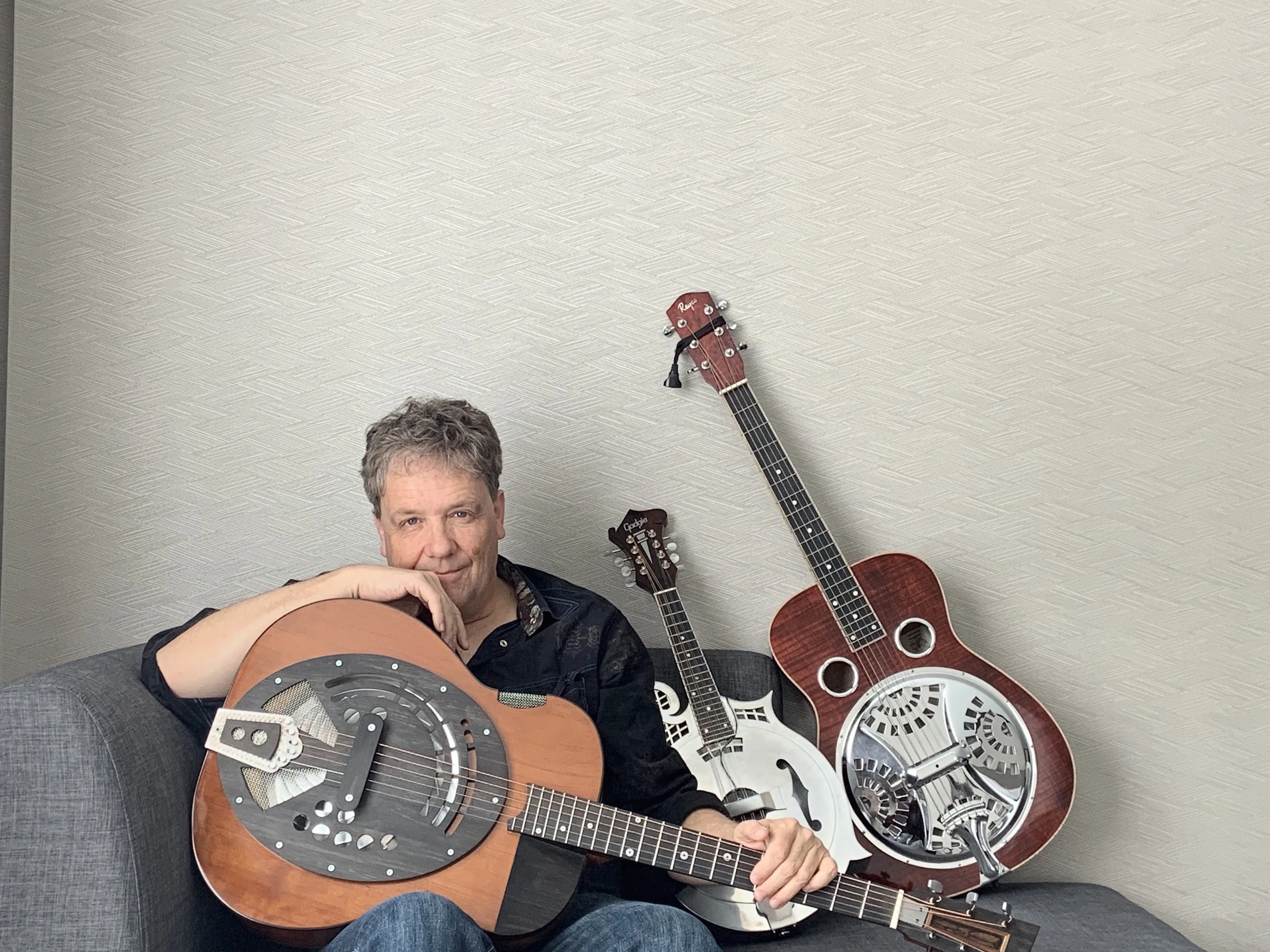 Intro to Roots Guitar with Doug Cox