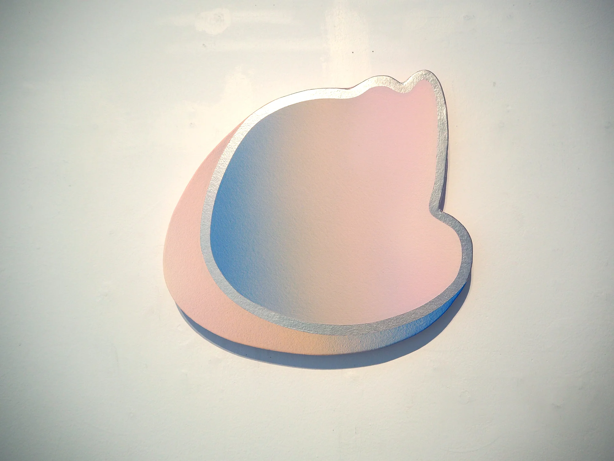 Shaped canvas, Australian artist, contemporary art, Australian artist, Perth artist, painting, futuristic, gradient, exhibition, disabled artist