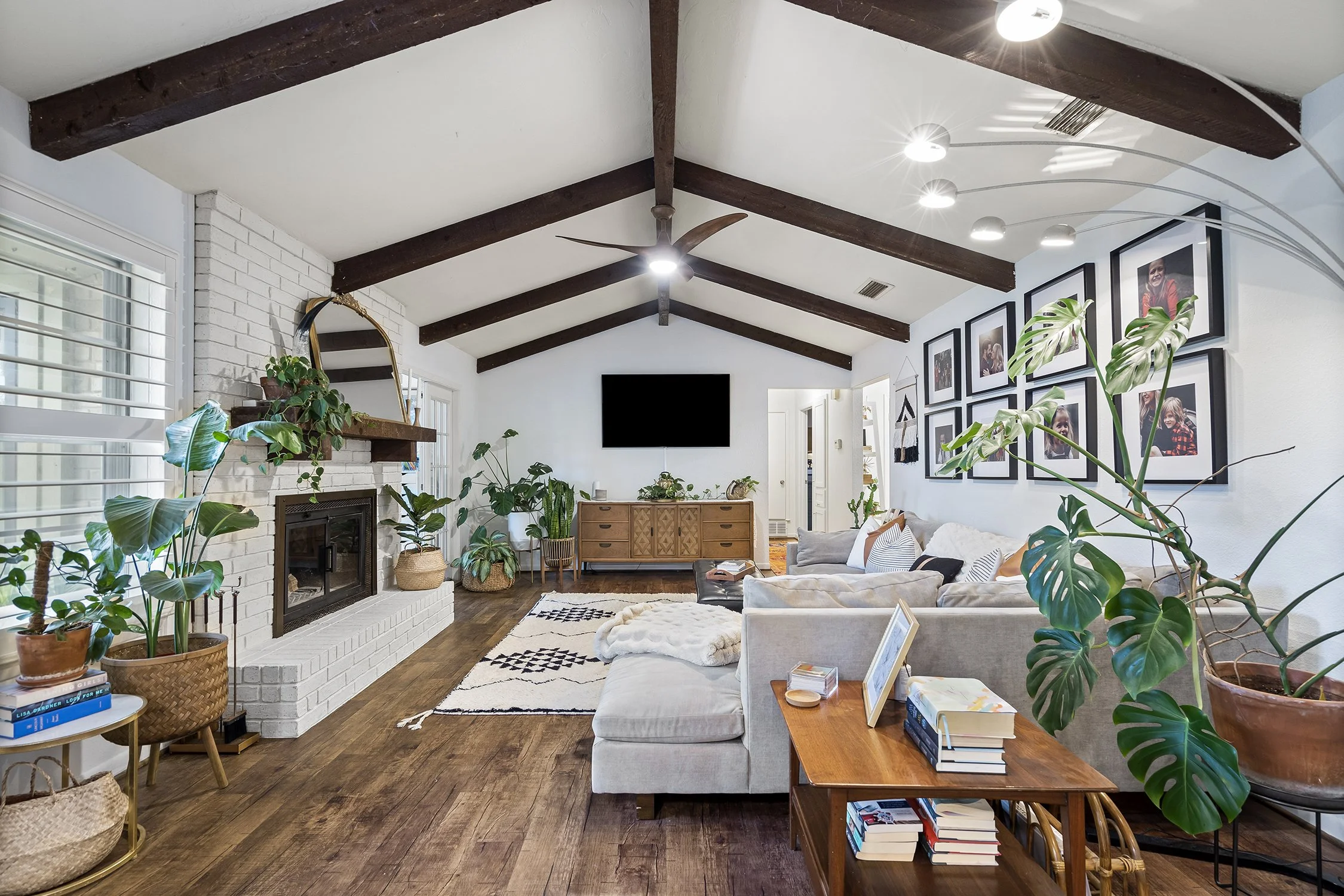 2810 Oak Forest 025.jpg