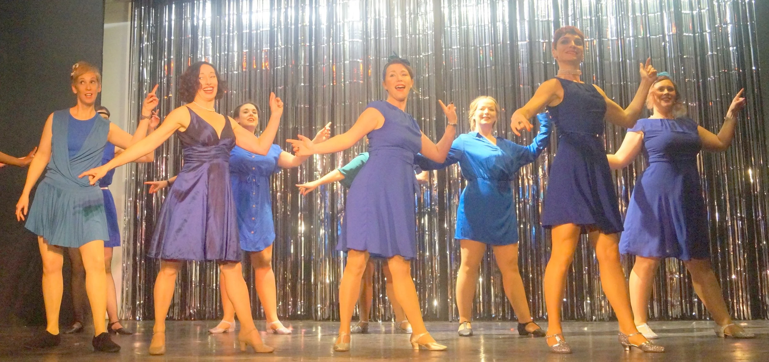 Vintage Wonderland: MyCharleston Christmas Speakeasy Unveiled! 