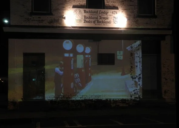 hopper gas station .jpg