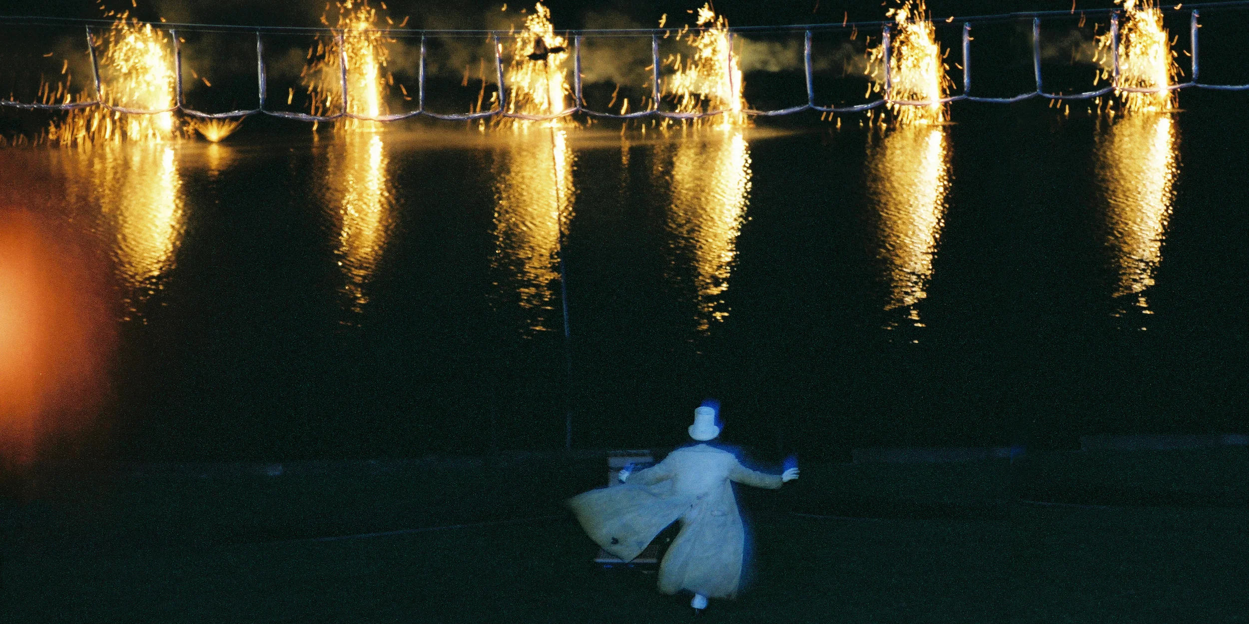 GESCHICHTEN AUS DEM WEISSER KOFFER 08.JPG