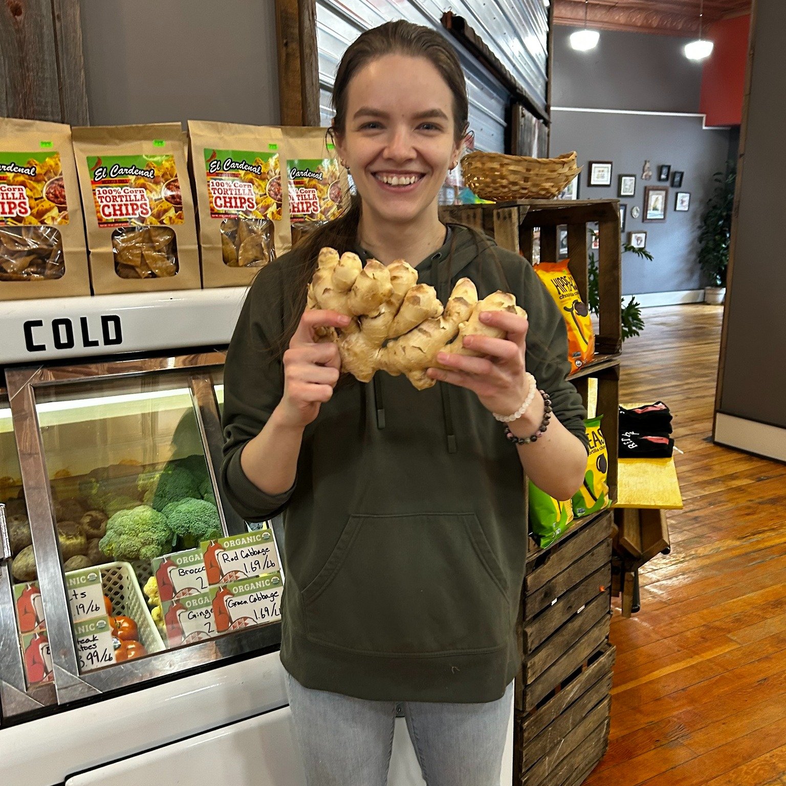 Looking for fresh and organic produce? Come check out the size of our ginger root!
#RedFoxMarket #downtownbigrapids