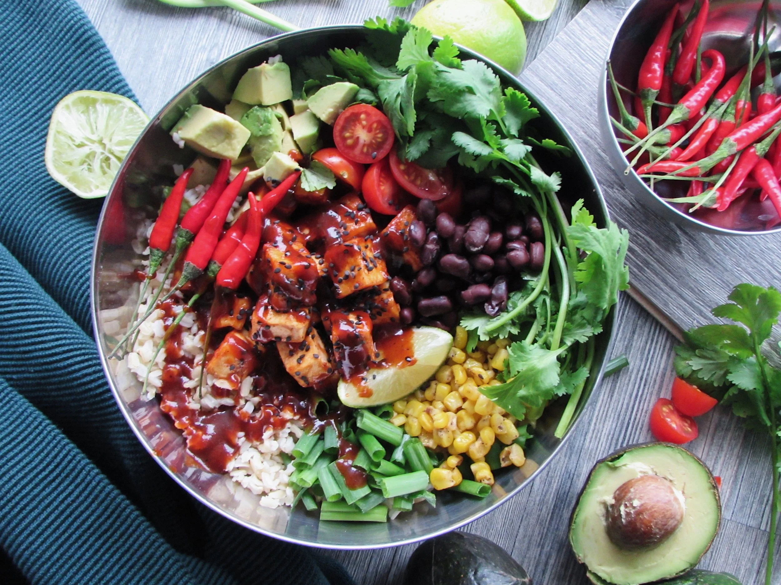 pangoa bowl with spicy bbq tofu 