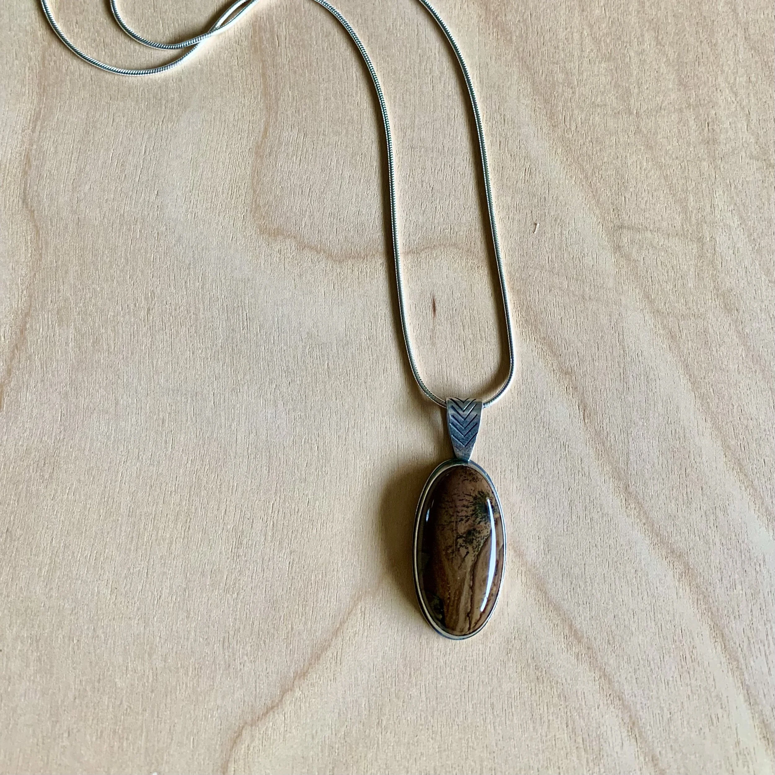Mocha Brown Agate Necklace