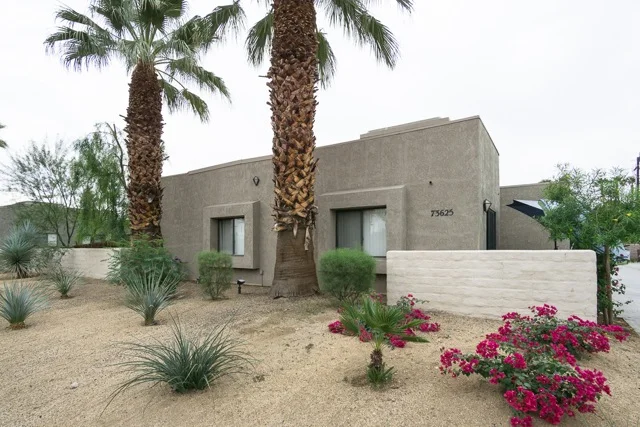 MLS Fred Waring Apts -3489.jpeg