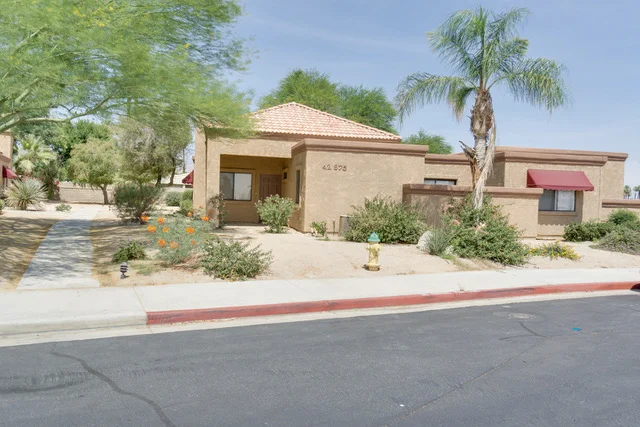 42975 Park Place Palm Desert CA 92260 4 Units sold for $650,000