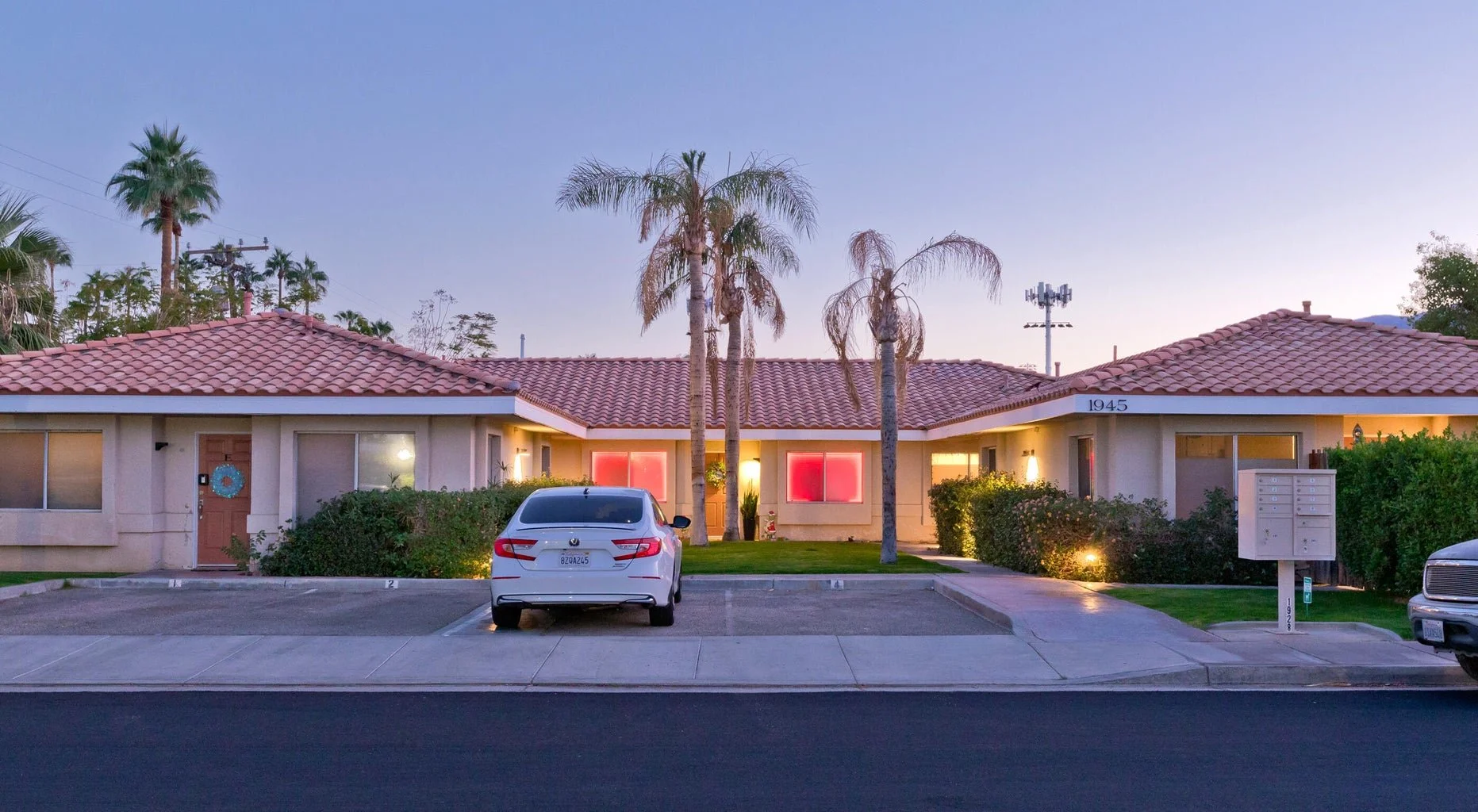 Apartments_Palm Springs_CA92262.jpg