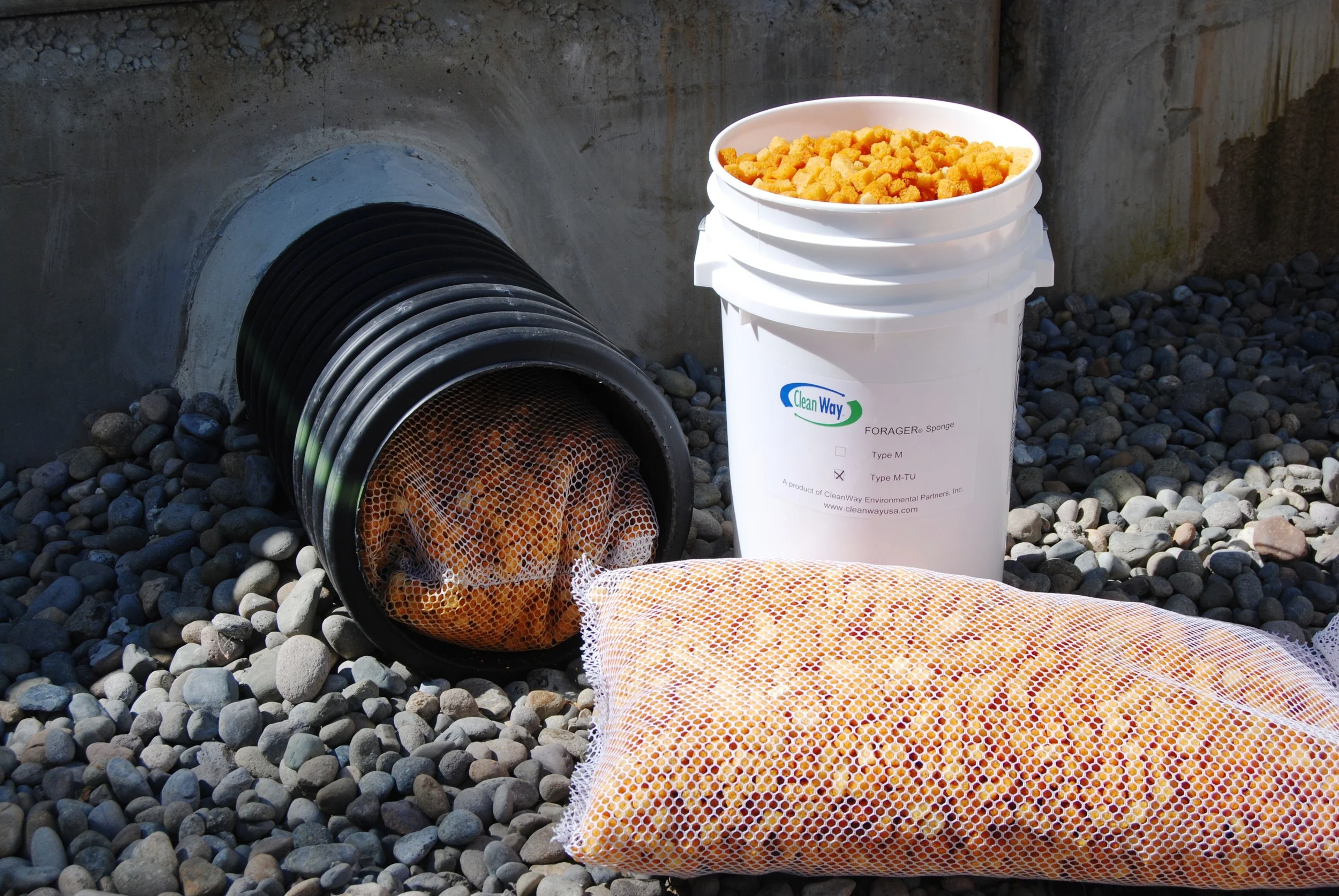 MetalZorb®&nbsp;non-toxic, biodegradable, organic polymer absorbs metal from stormwater