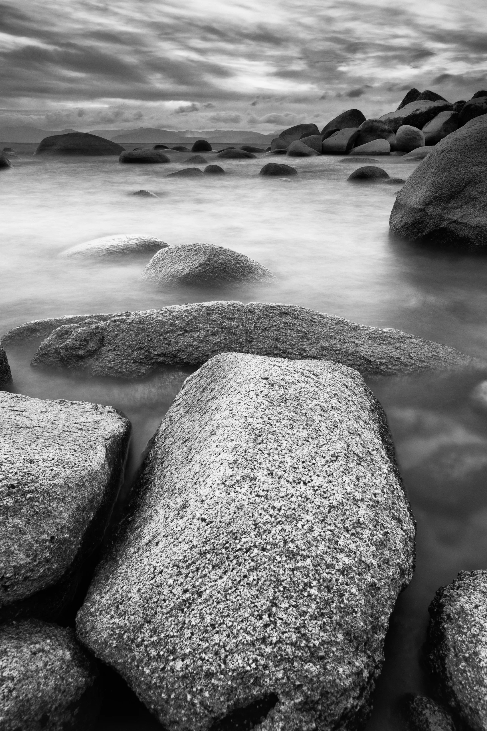 20101021_GK_BonsaiRock_0056_bw.jpg