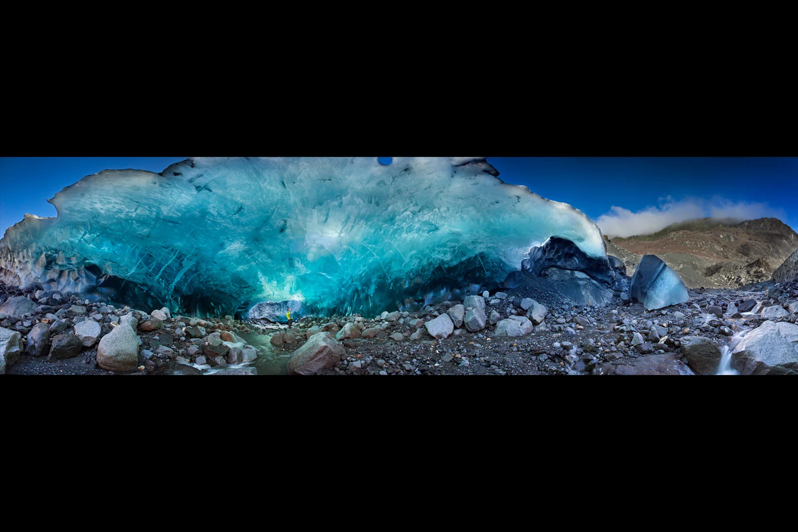 Mendenhall Glacier, Juneau Alaska