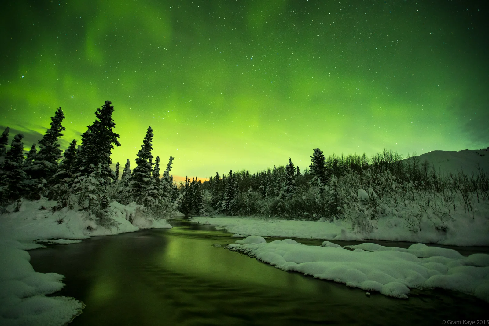 Aurora near Black Rapids