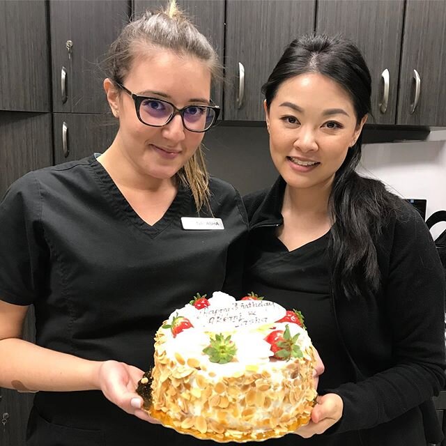 Happiest of birthdays to our fantastic hygienists Natasha and Akemi! 🥳
.
.
#happybirthday #vaughan #thornhill #thornhillwoods #invisalign #vaughanortho #vaughanorthodontics #vaughanorthodontist #woodbridge #richmondhill #welovewhatwedo