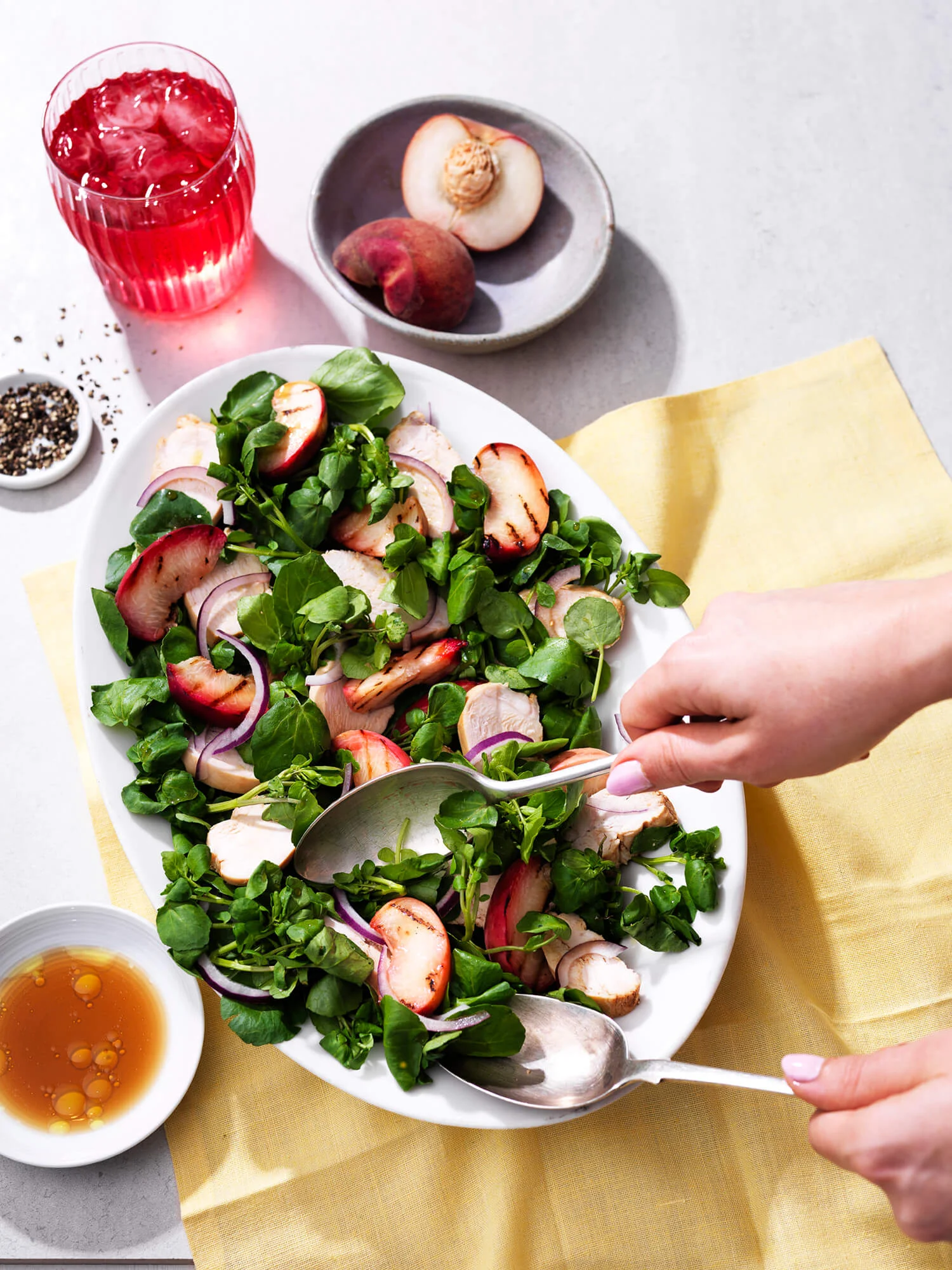 PeachChickenSalad_Vitality_104302.jpg