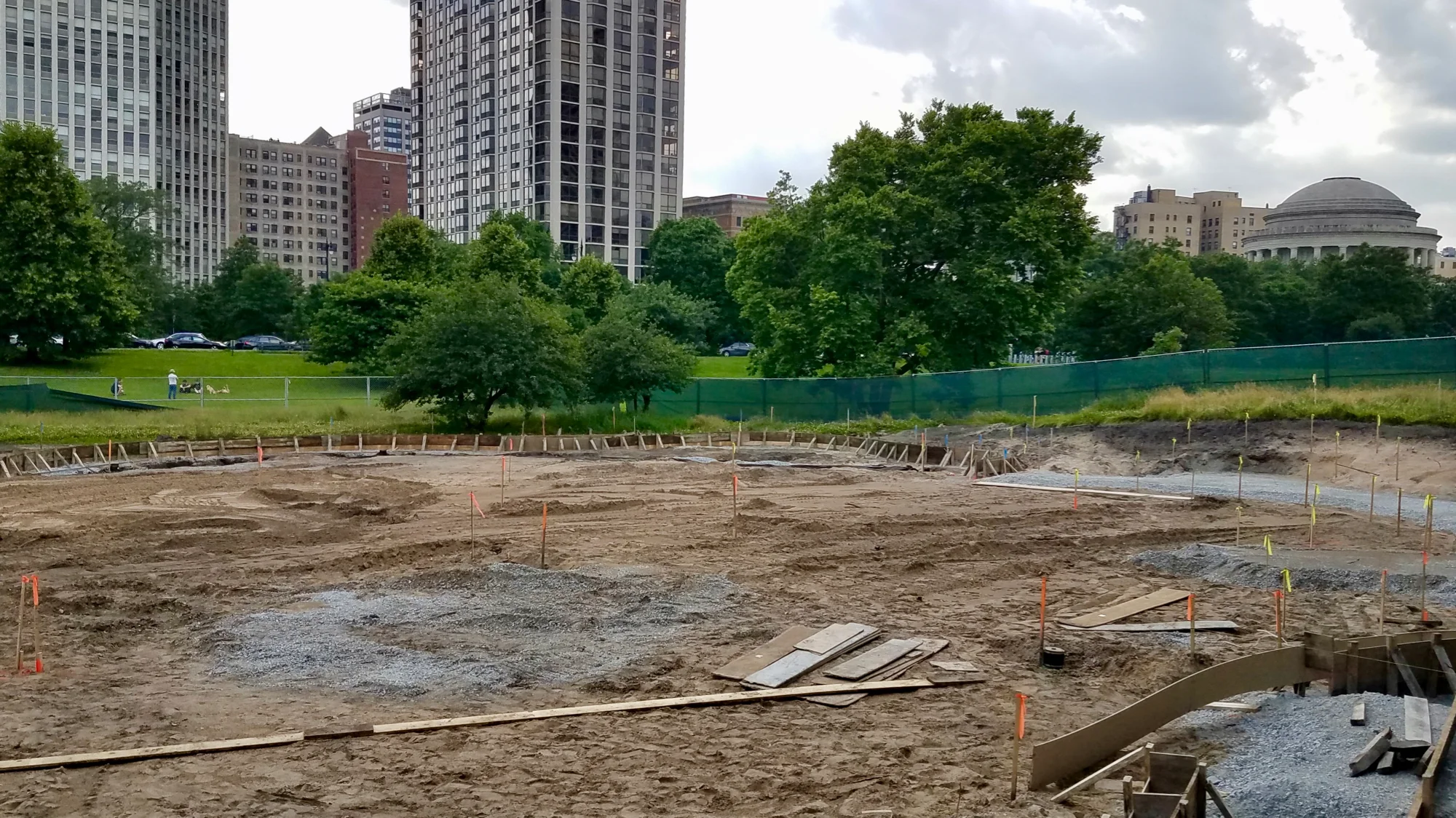 Lincoln Park playscape under construction
