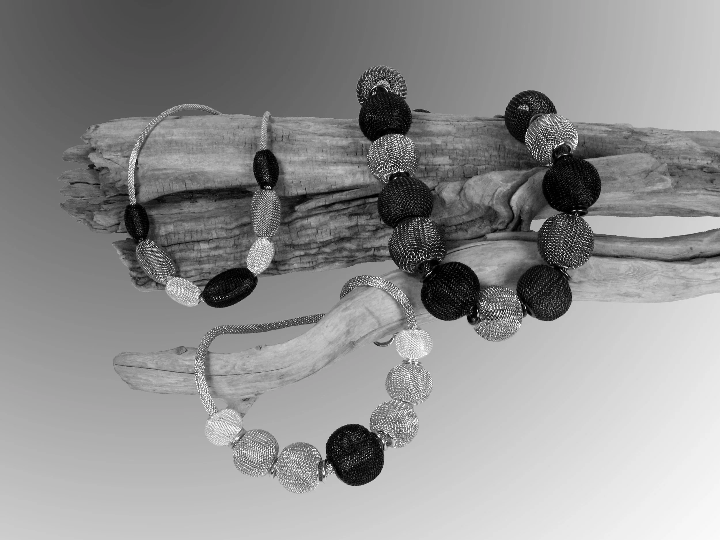 3 mesh  bead necks-edited.jpg