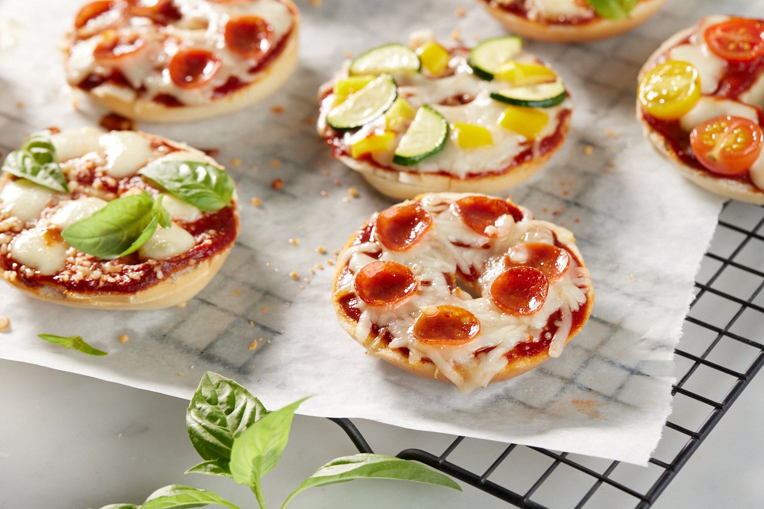 Mini_Pizza_Bagels_0023.jpg