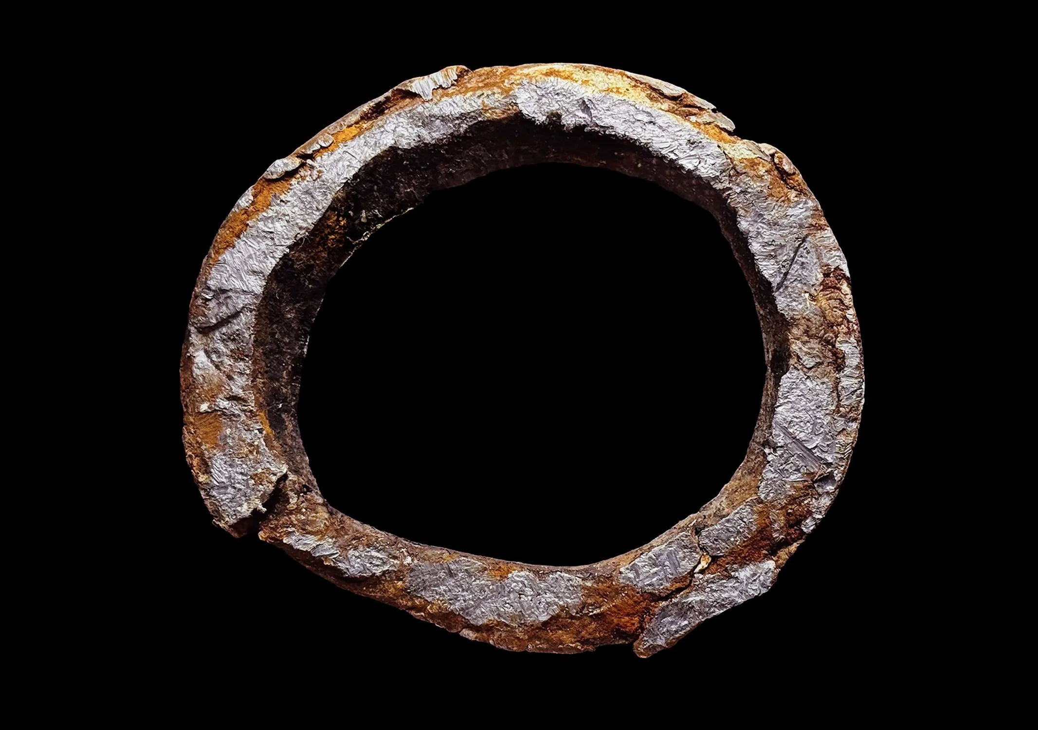 Scrape_MetalRing.WebV2.jpg