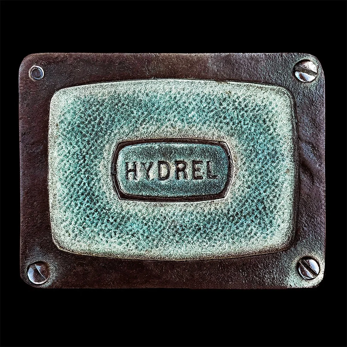 Cover.Hydrel.4X4.Web..jpg