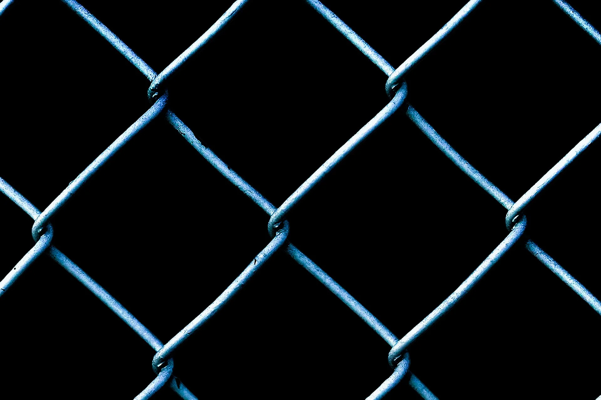 ChainLink.4x6.Web.jpg