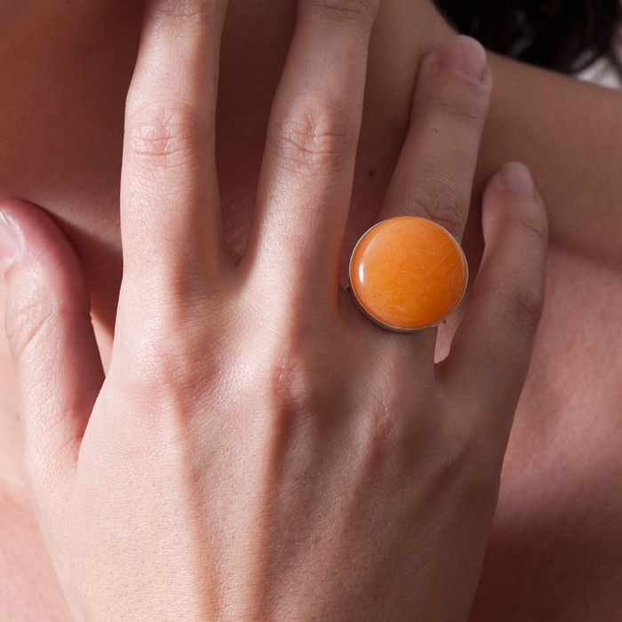 Magic-Ring--Mandarin-Pro-Model-Shot.jpg