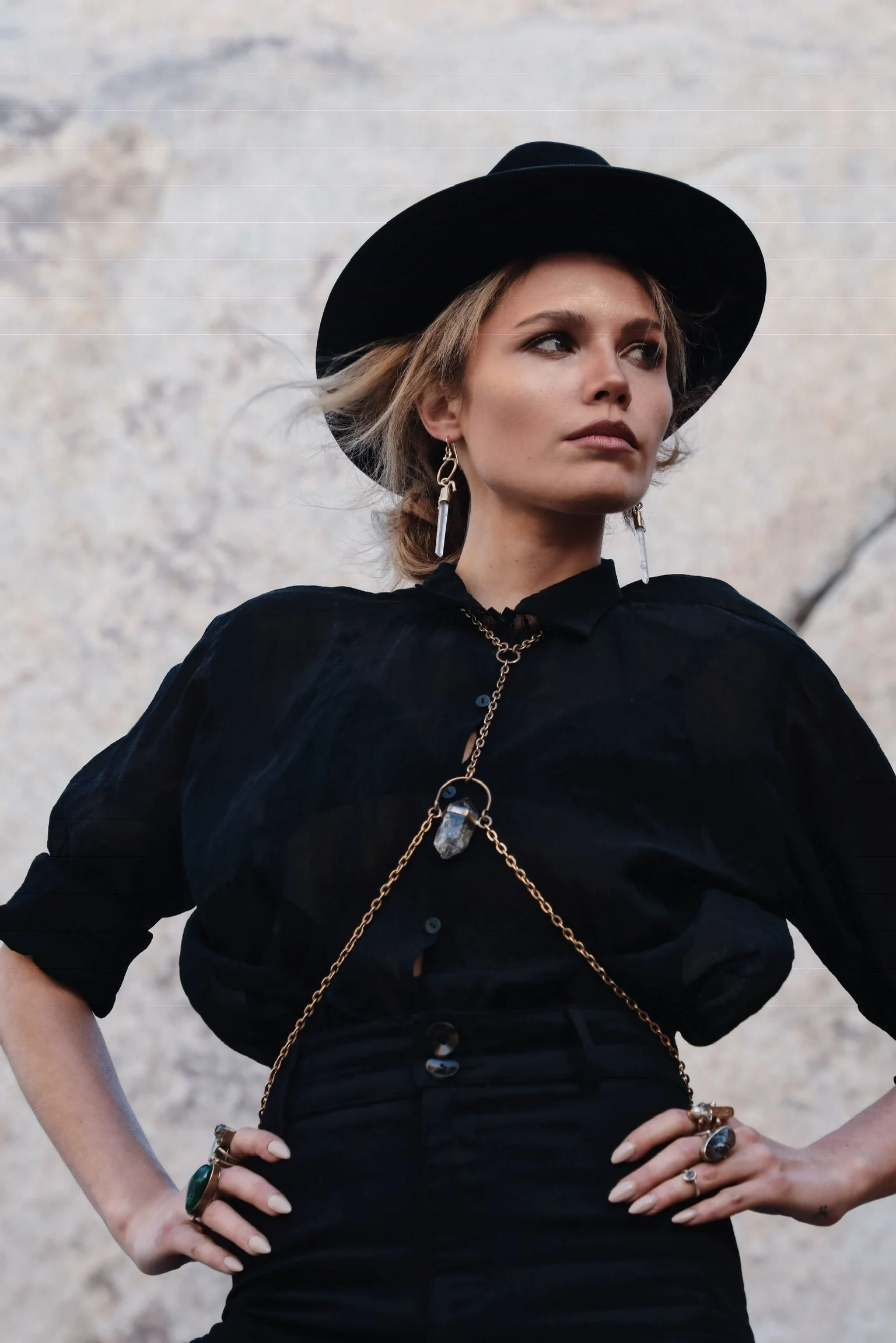  Photography- @itssarab Sara AB Jewelry- @mirandahopejewelry Miranda Hope  Model- @eleanorronson Ellie Vance Patrikios  Model- @itsmemakinna Makinna Hardy Hair and Makeup- @beautybyalessi Angela Alessi Stylist- @alexpiersonnn Alex Pierson 