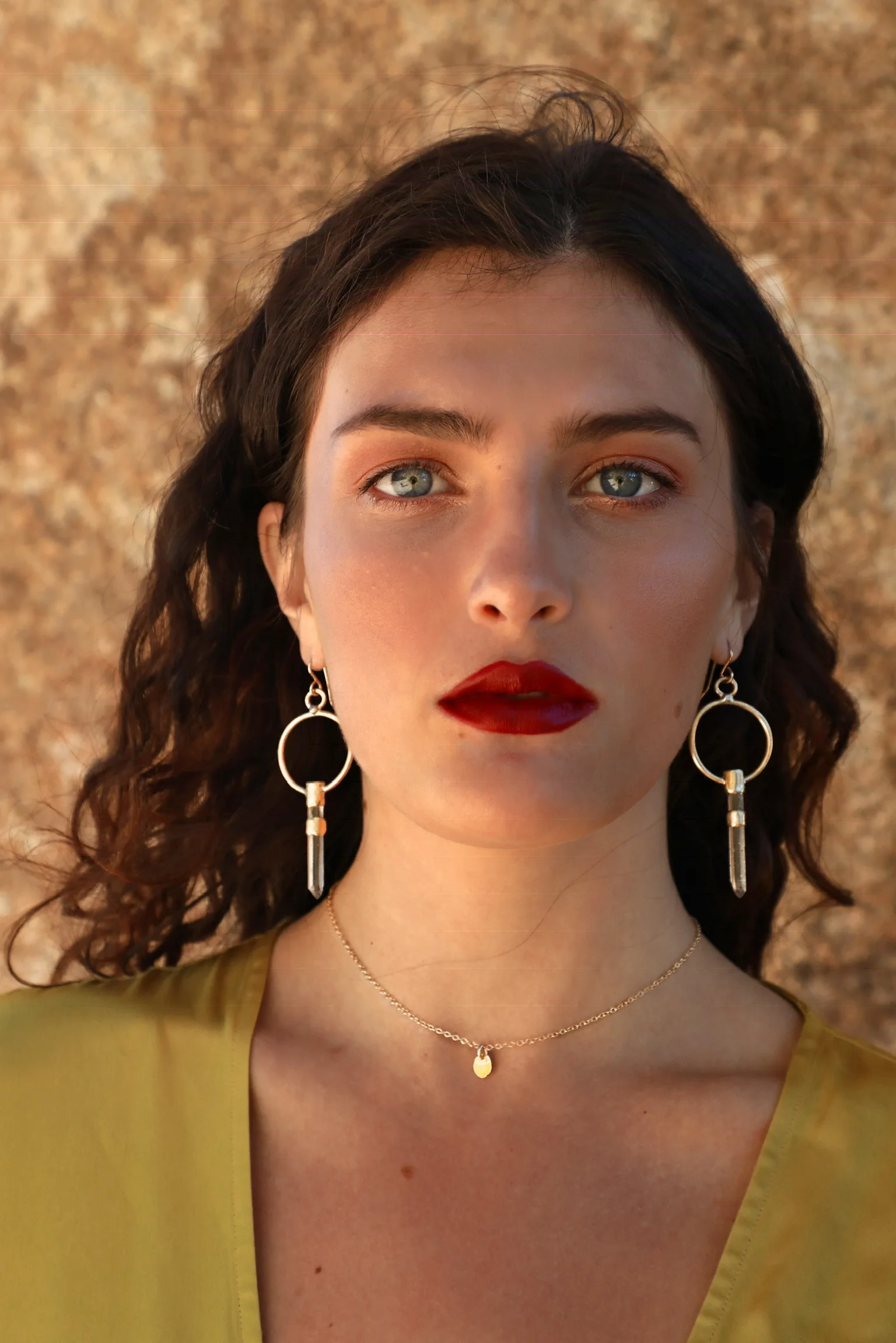  Photography- @itssarab Sara AB Jewelry- @mirandahopejewelry Miranda Hope  Model- @eleanorronson Ellie Vance Patrikios  Model- @itsmemakinna Makinna Hardy Hair and Makeup- @beautybyalessi Angela Alessi Stylist- @alexpiersonnn Alex Pierson 