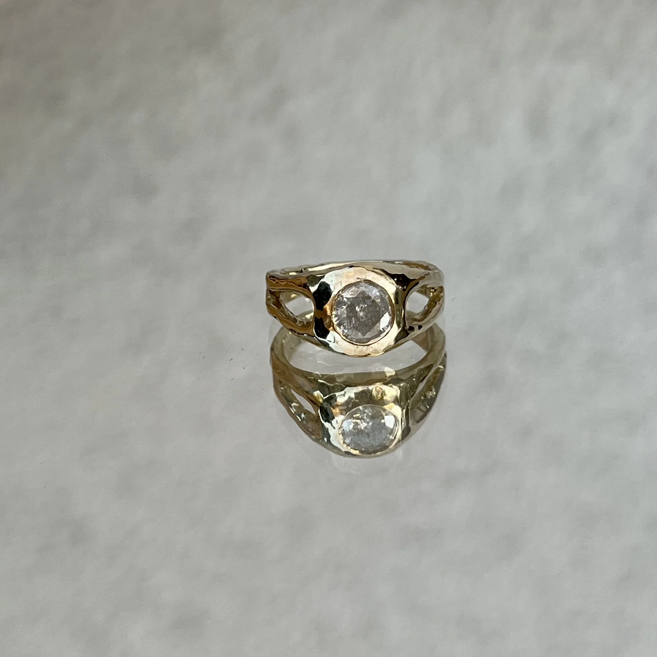 9C7E616B-FC66-4C83-8D3F-C07D162DF3A4