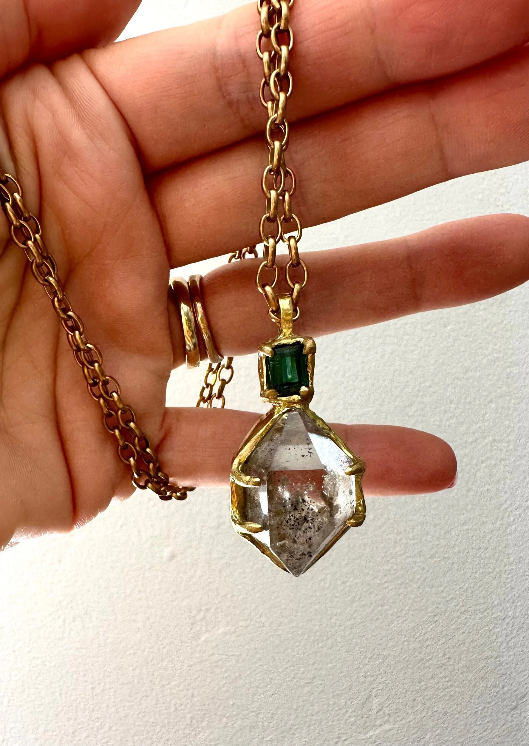 2CACE28D-A786-4472-8012-DFBB7E6E9F0E