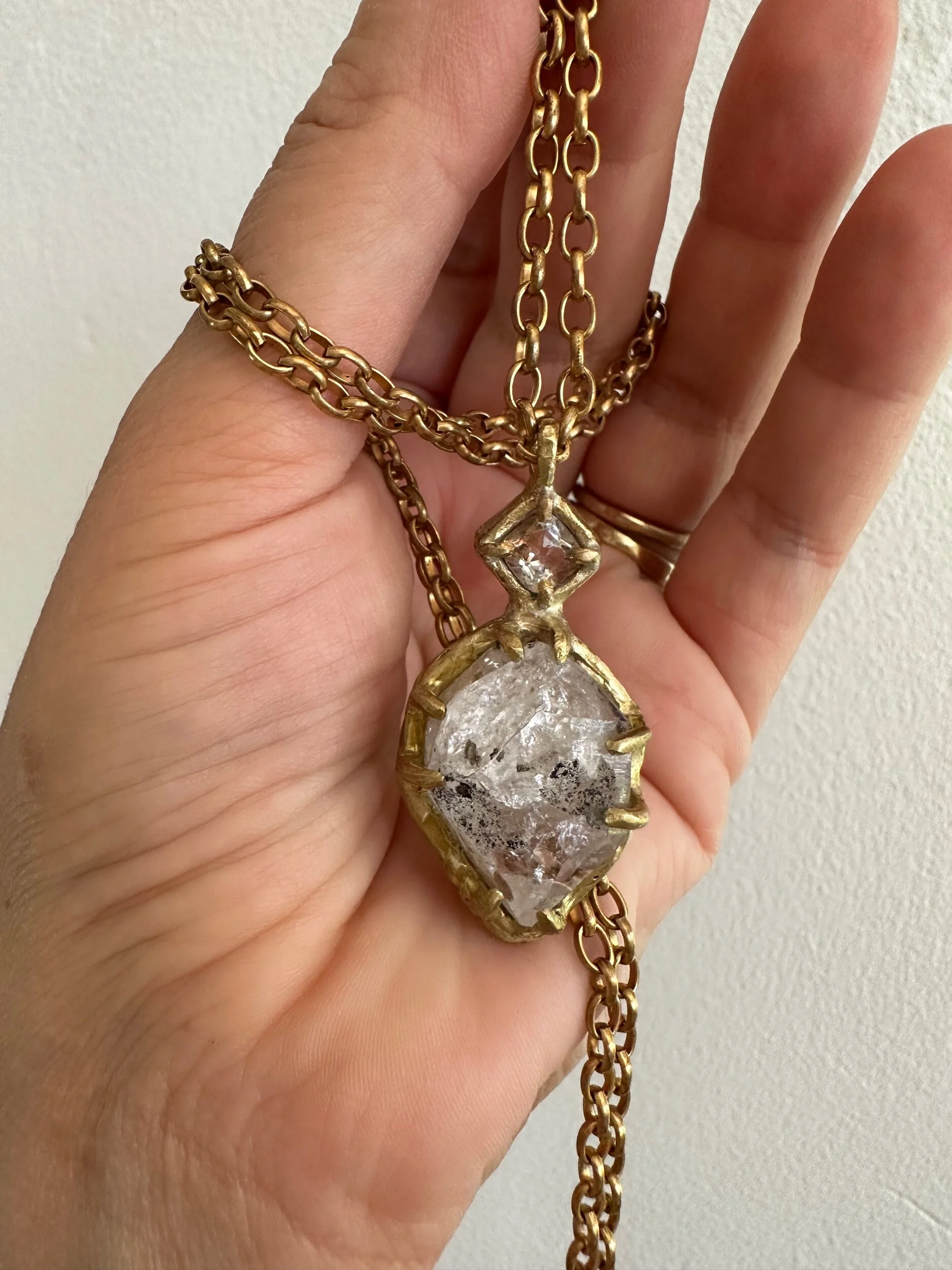 2FC2E624-AF43-46F0-9643-8A76918CD147