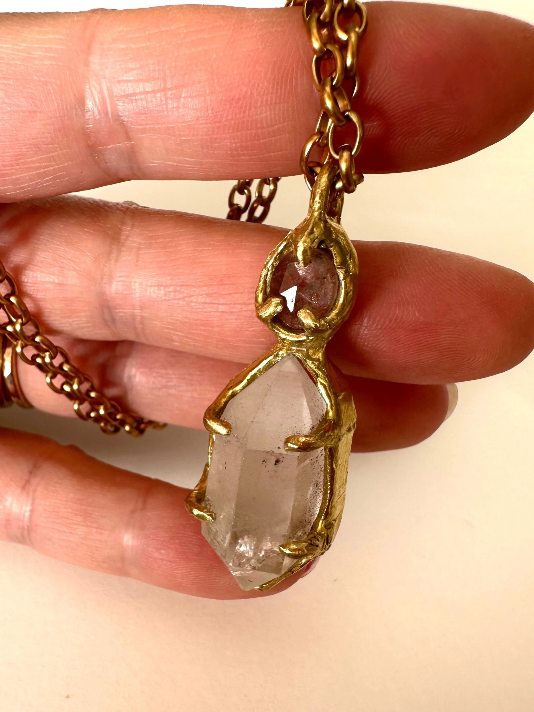 7FB48FDD-B31D-4D18-9346-96D8945857A7