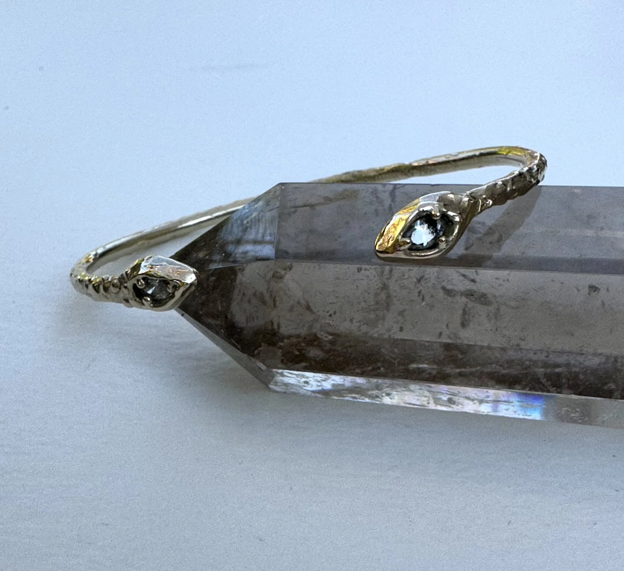 1BBA6902-54CE-4C5B-AEC2-3F52973D8C12