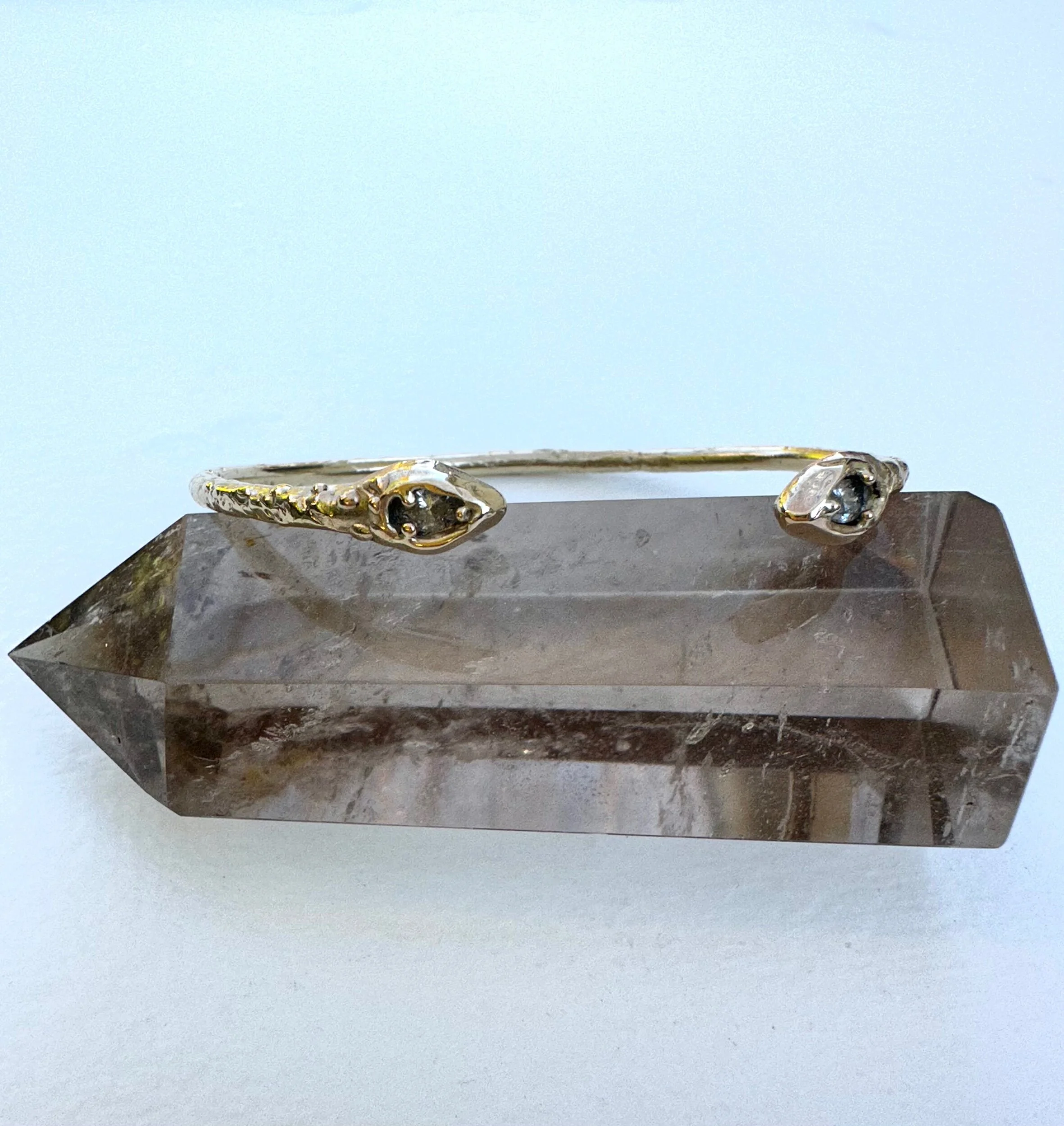 D9CA0432-4D12-417C-8199-905071B9D9C5