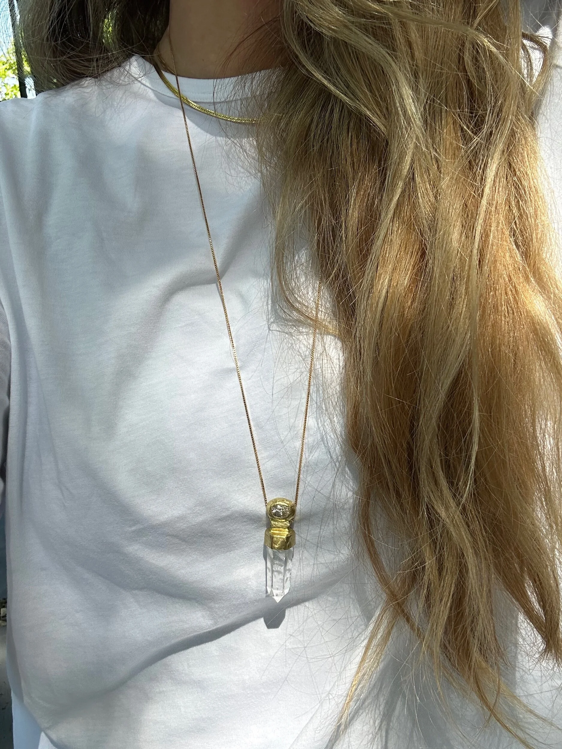 B60B5AA9-C831-4E9F-B238-4CCFDF819E84