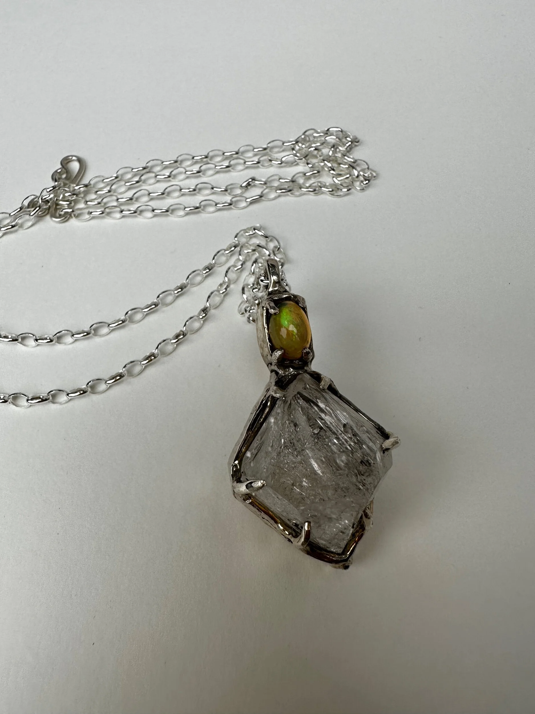 5D211D7E-4E70-493C-A464-DC70A0492F05