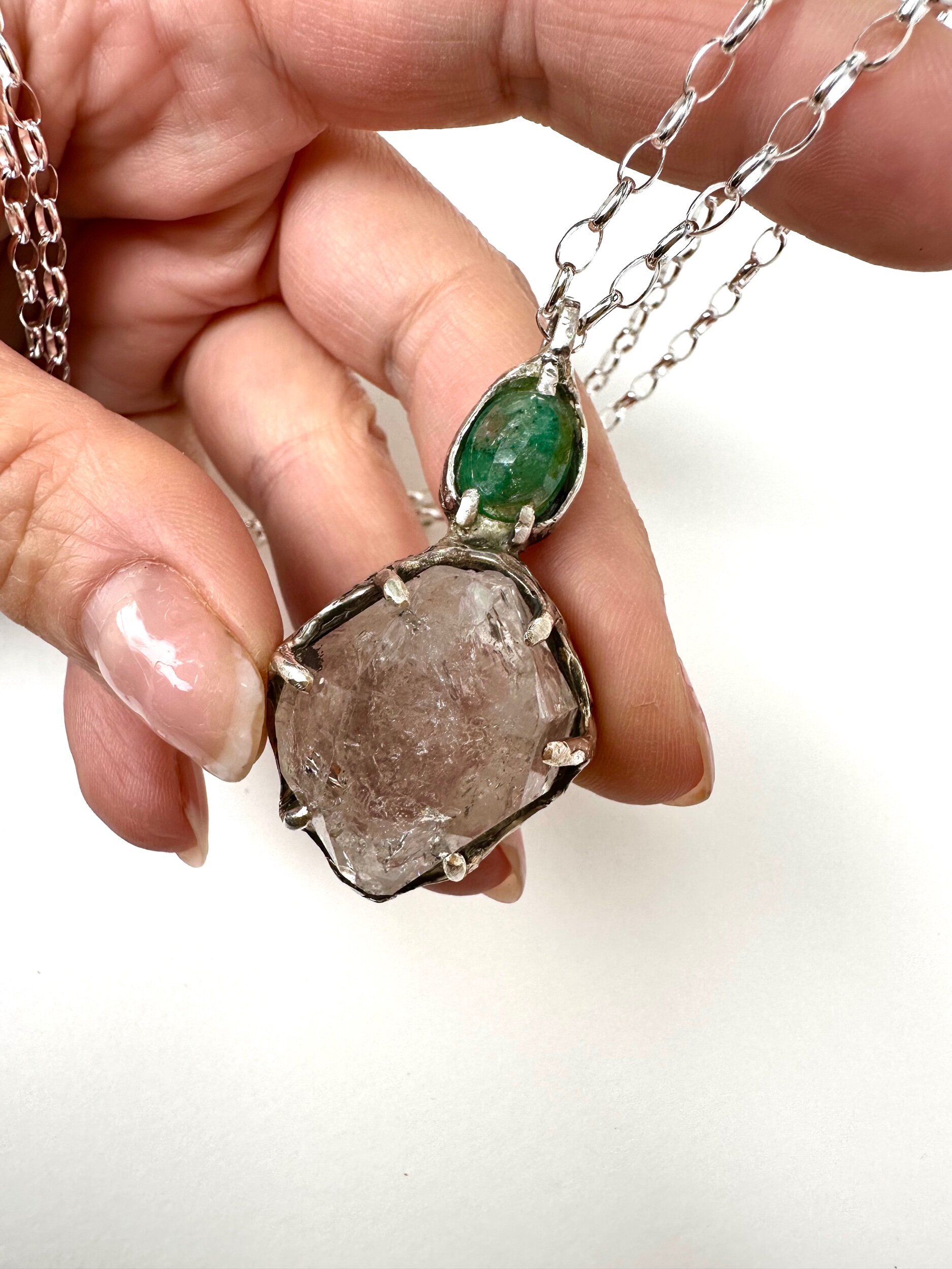 0651F4D9-9DB1-4897-9979-AD503FBB9ADF