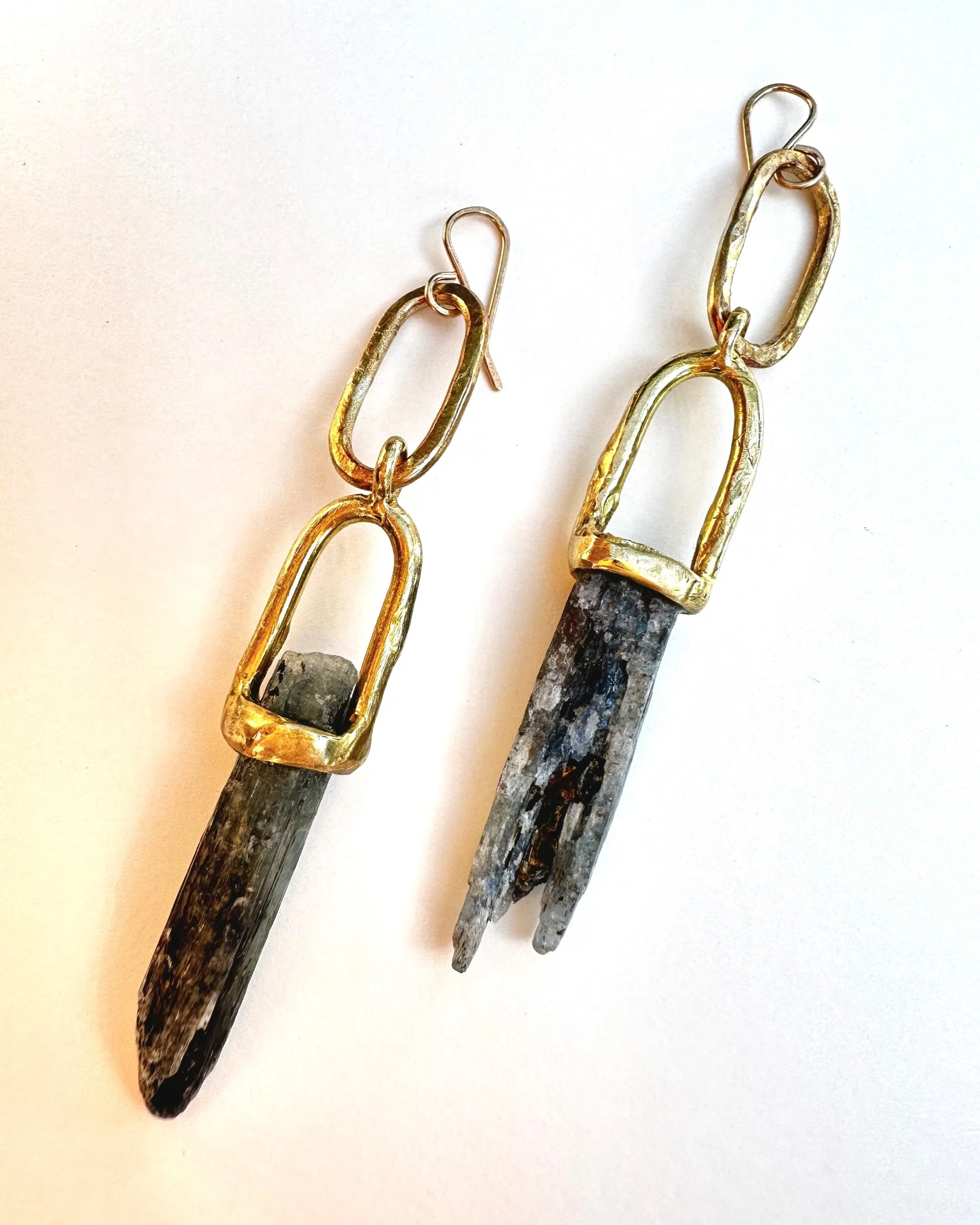 EB66F7A8-2DB4-4506-BEF0-115162AFB5ED