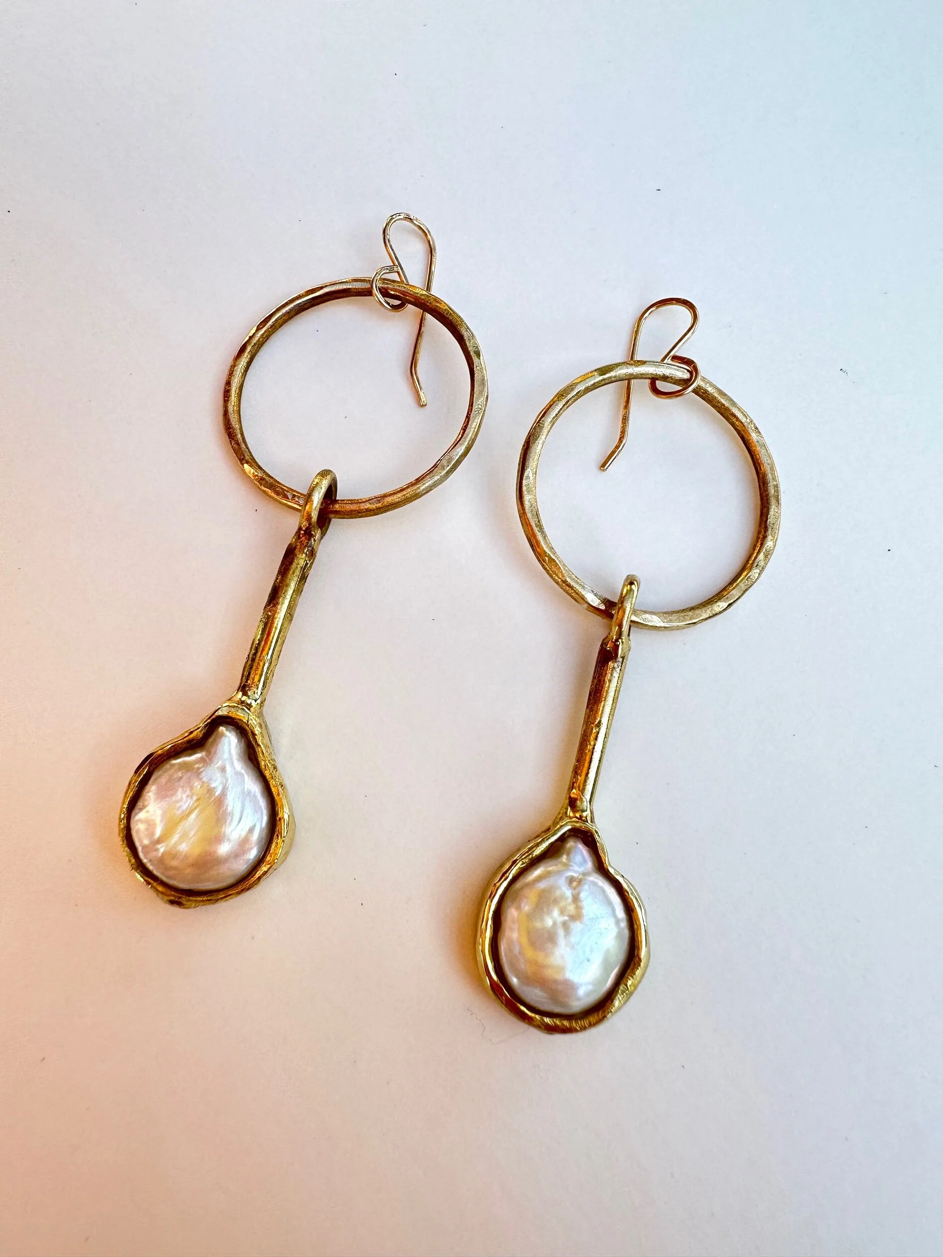 2196DA2E-11D3-467F-9018-9F9068F2D15D