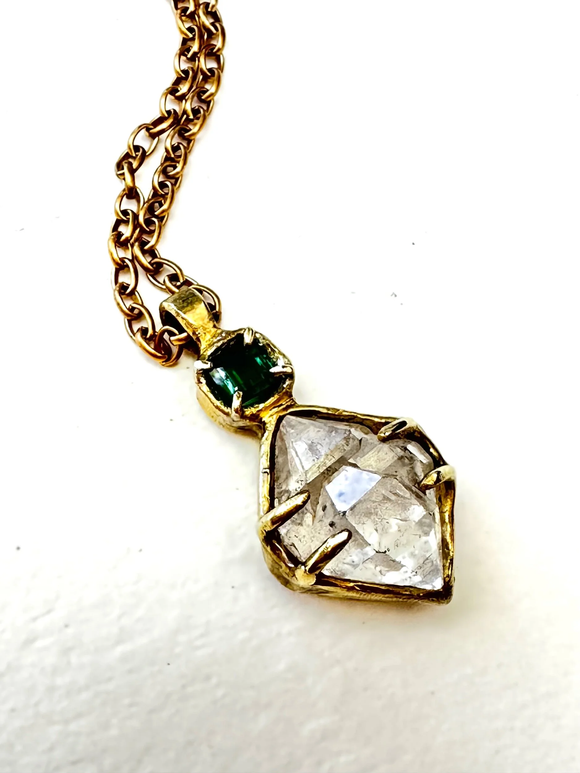 E5818A4D-85E4-4231-A0E4-AEA7E028E451