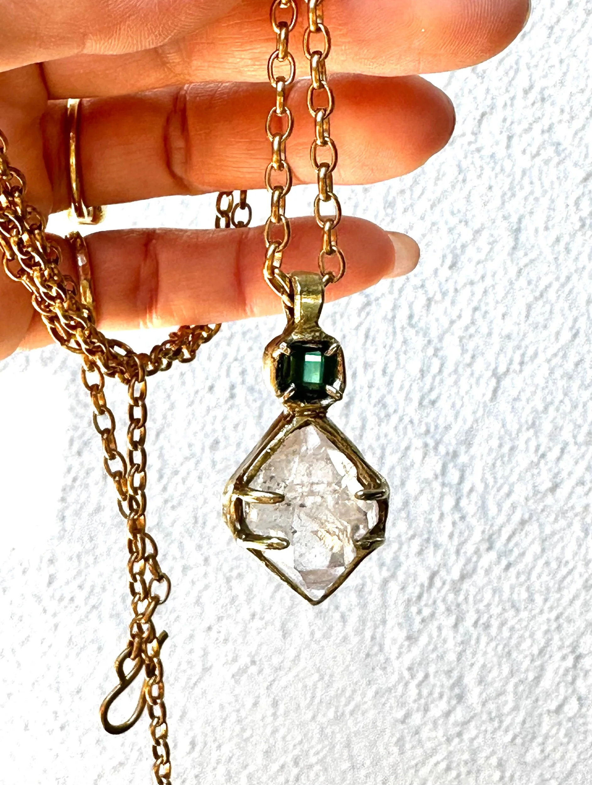 31E6DE48-008D-4C99-9480-32B0C20F91A5