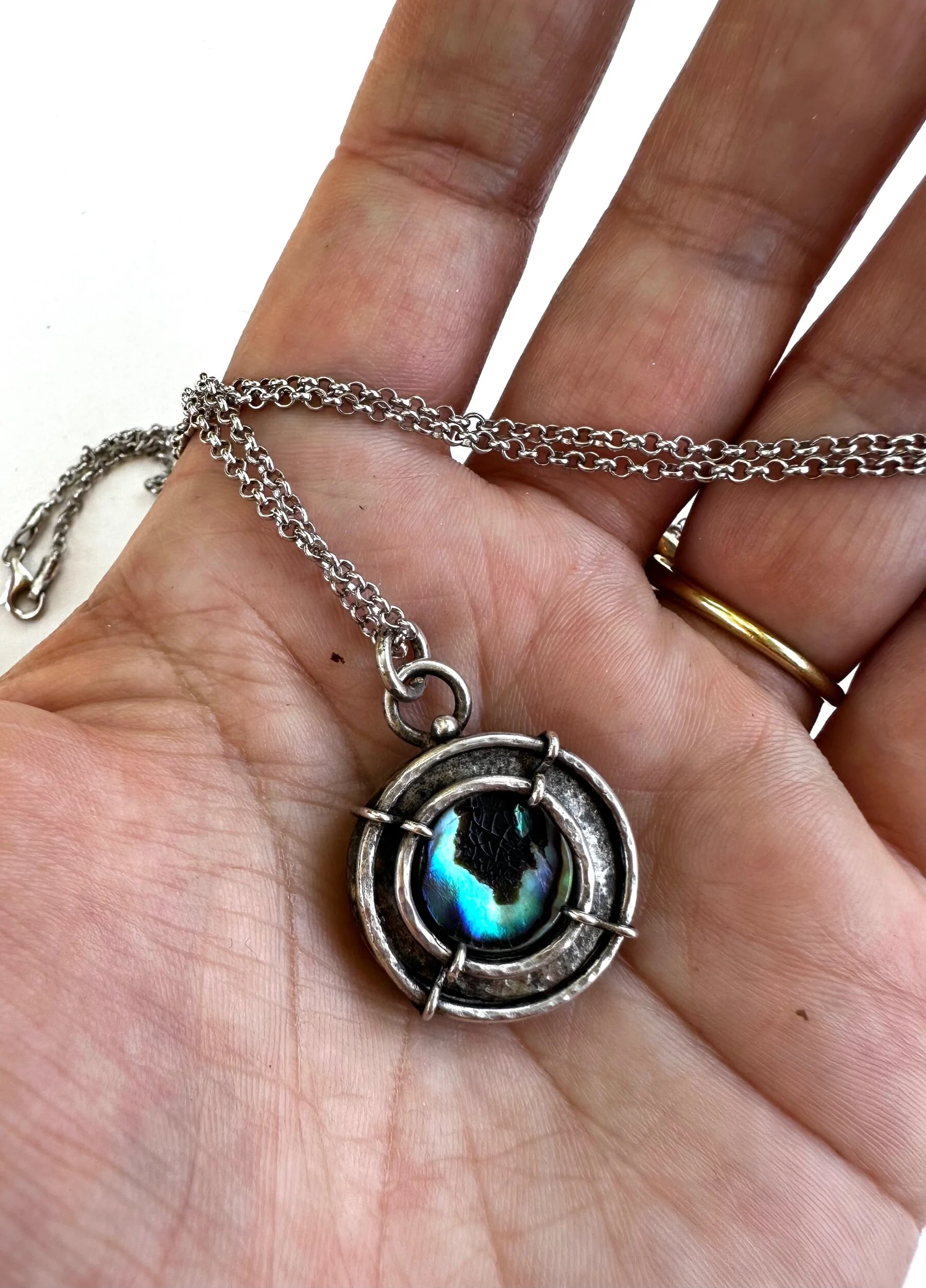 94962470-39BA-4F68-806A-125250229083