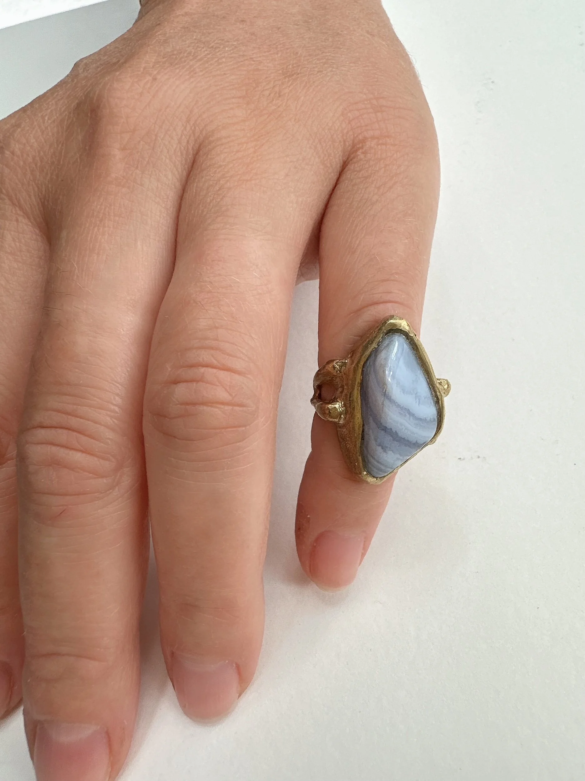 E60A819D-CD41-4E5F-B955-CBE17A83F4D1