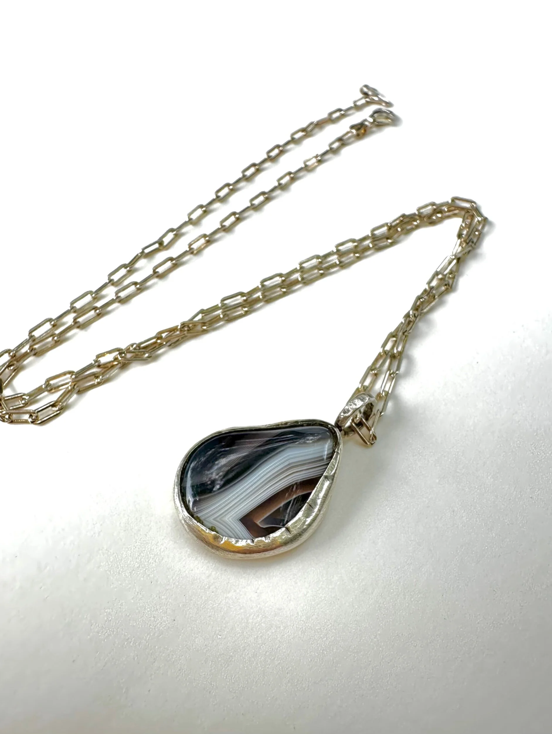 E996FDEB-B9EE-4C16-9E22-BC092AD534D3