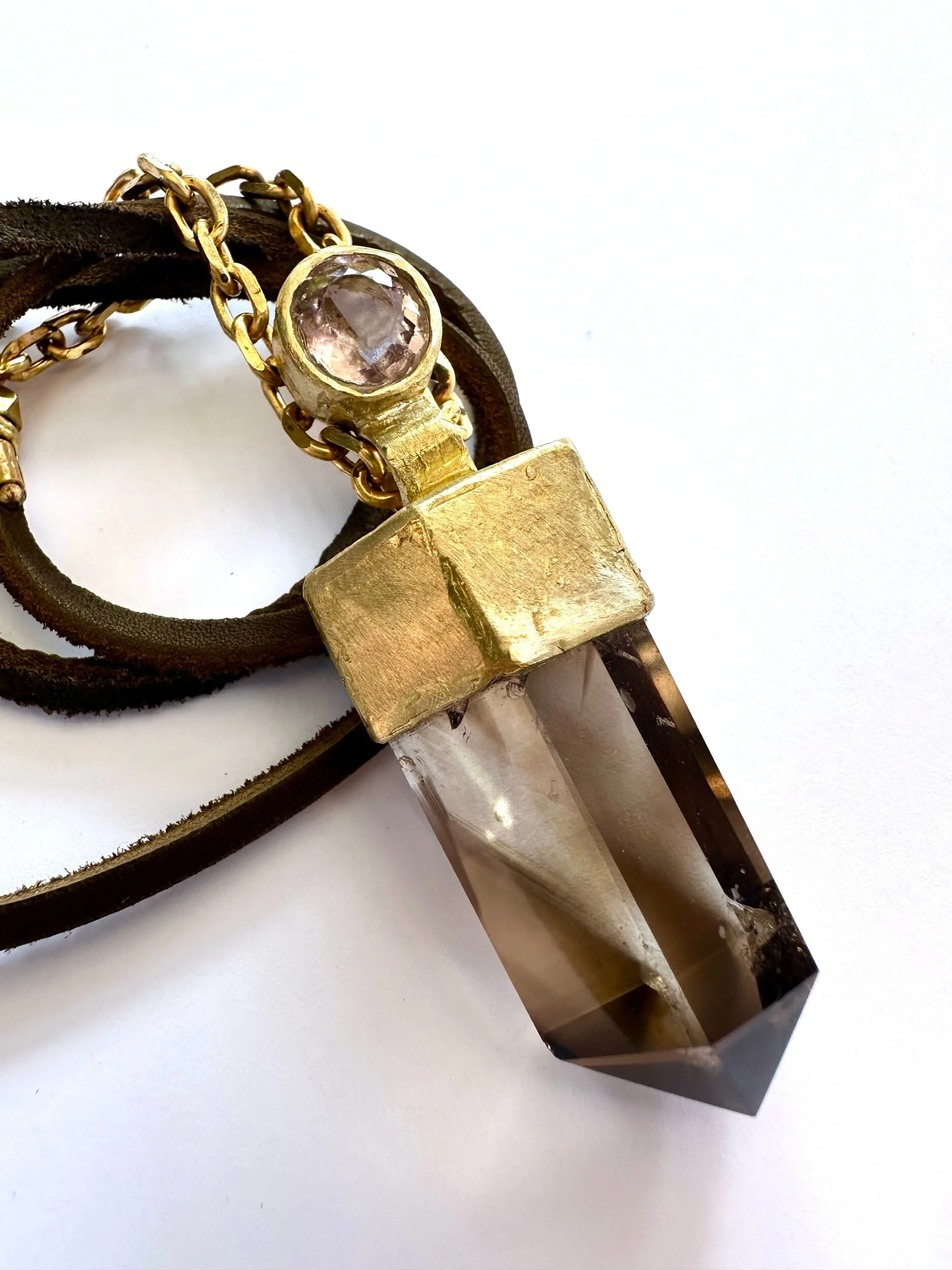 F53B0898-3105-4D51-9508-EB1333F1A38B