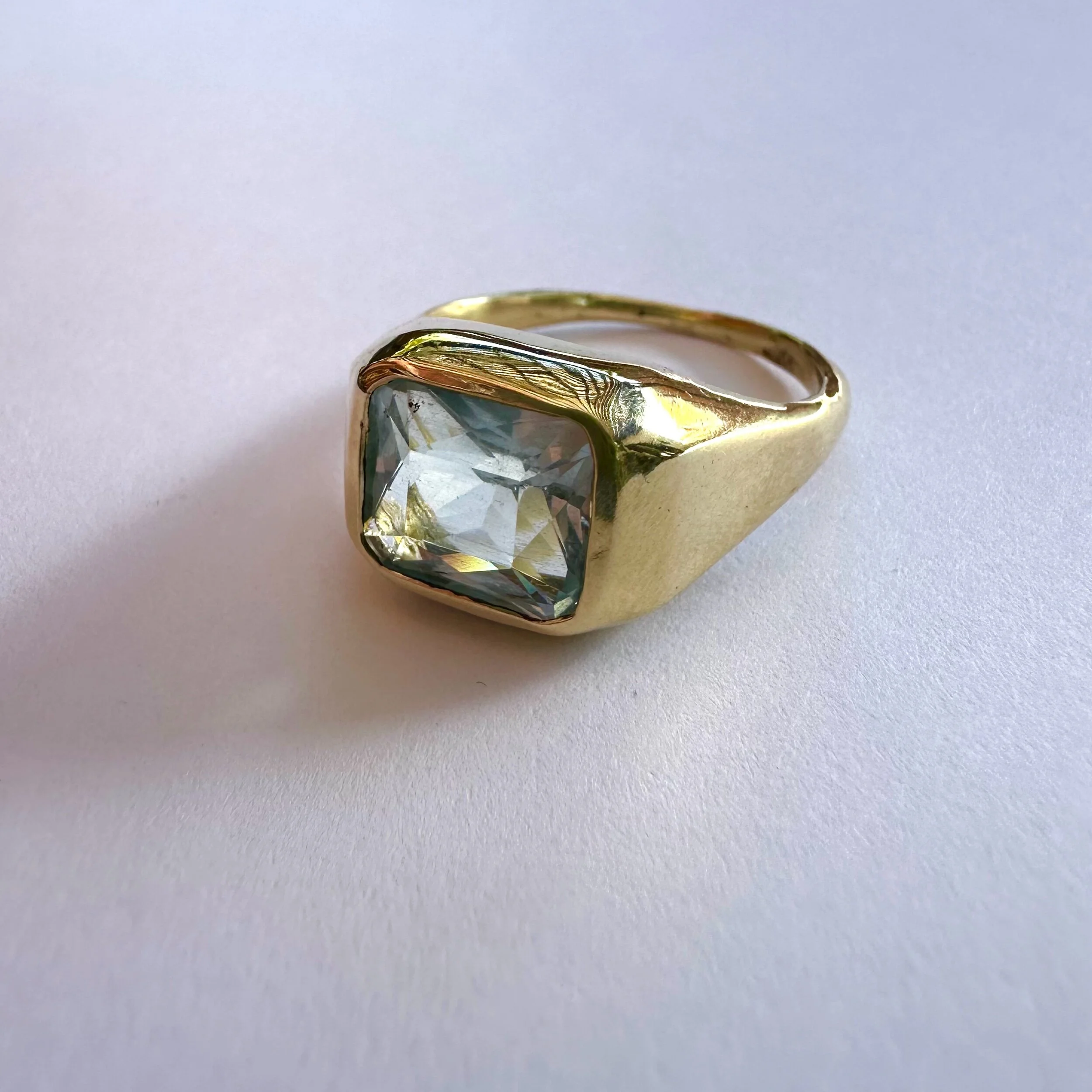 FCAF5DB4-5637-41A2-B1AB-57D3E720B23C